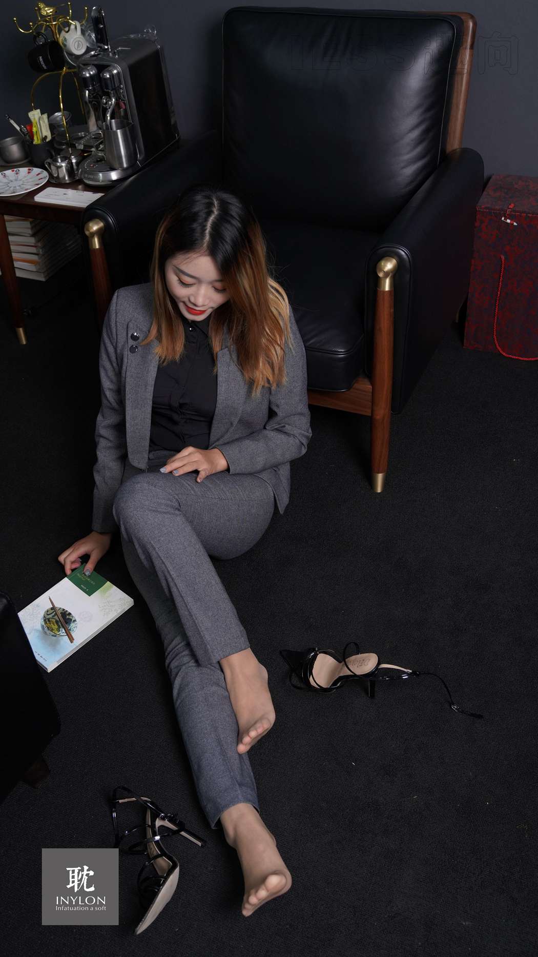 图片[27]-[IESS异思趣向] 普惠集 172-小婧 多读书 在线浏览 – 速更版-美库