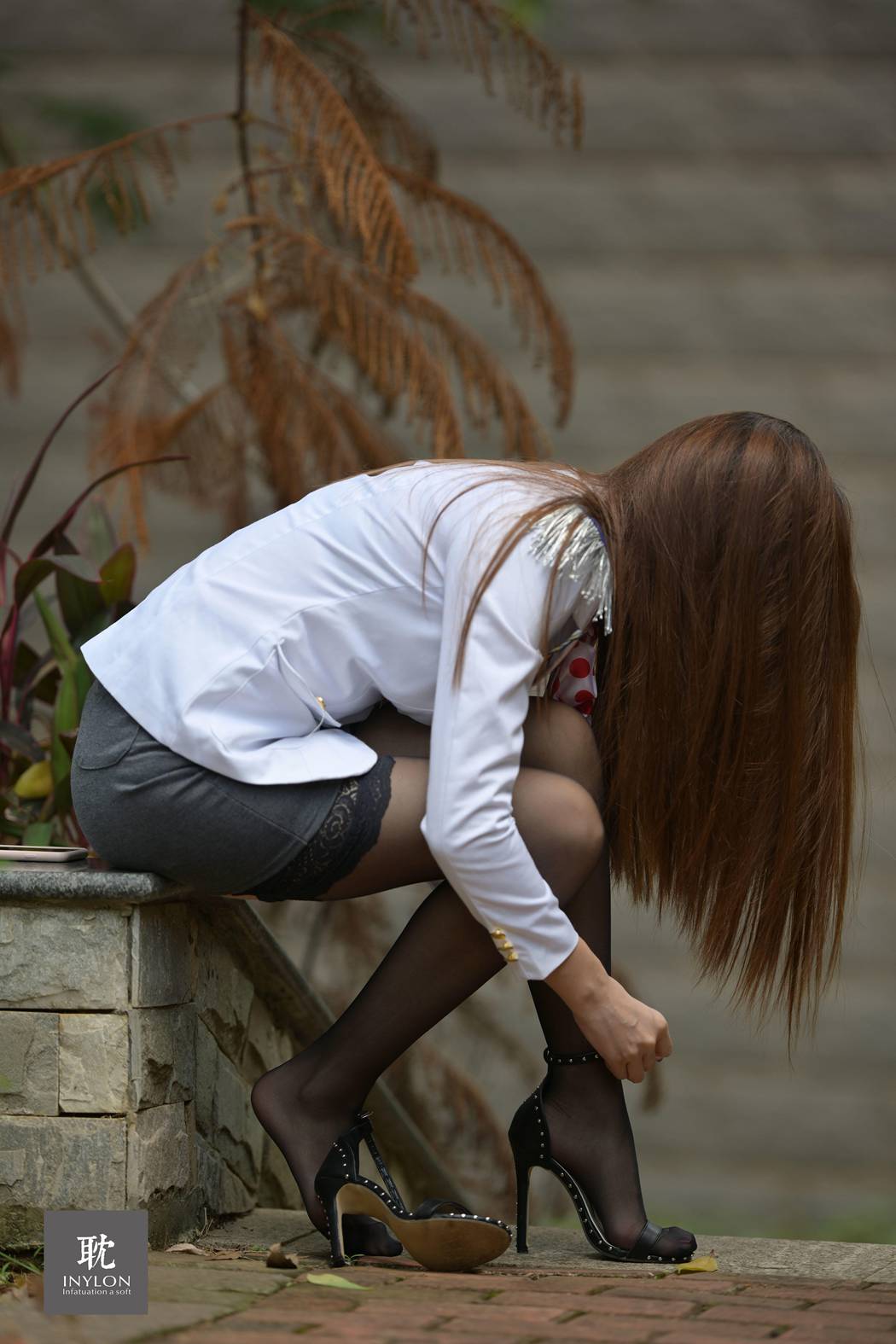 图片[75]-[IESS异思趣向] 普惠集 175 语夕-穿职业装出门的豫西 在线浏览 – 速更版-美库