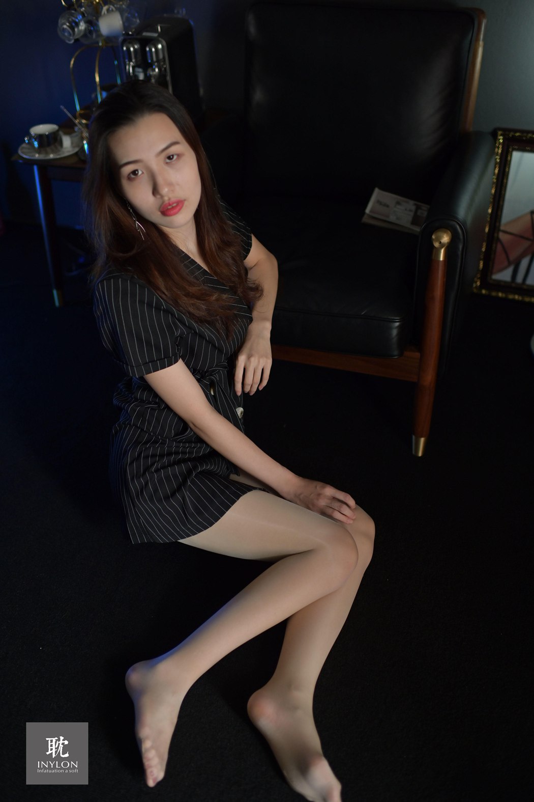 图片[65]-[IESS异思趣向] 普惠集 181-大妞的马油袜II  在线浏览 – 速更版-美库