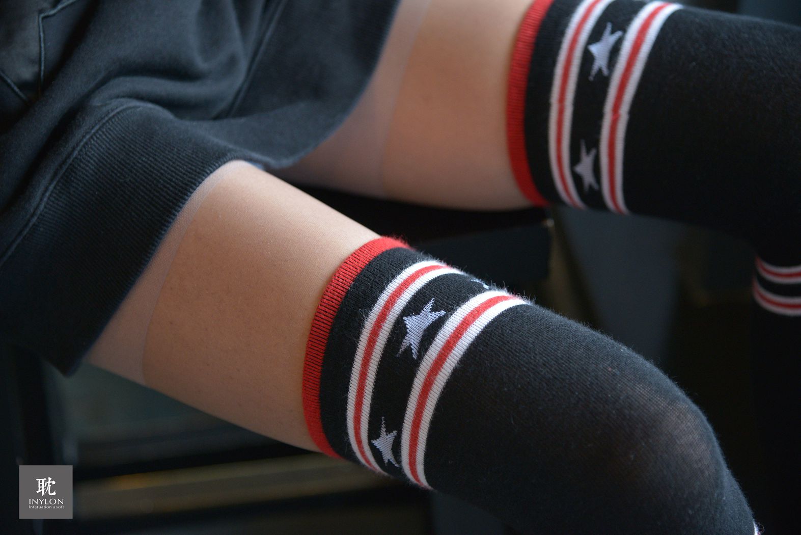 图片[31]-[IESS异思趣向] 普惠集198 – 瘦长的非主流丝腿 在线浏览 – 速更版-美库