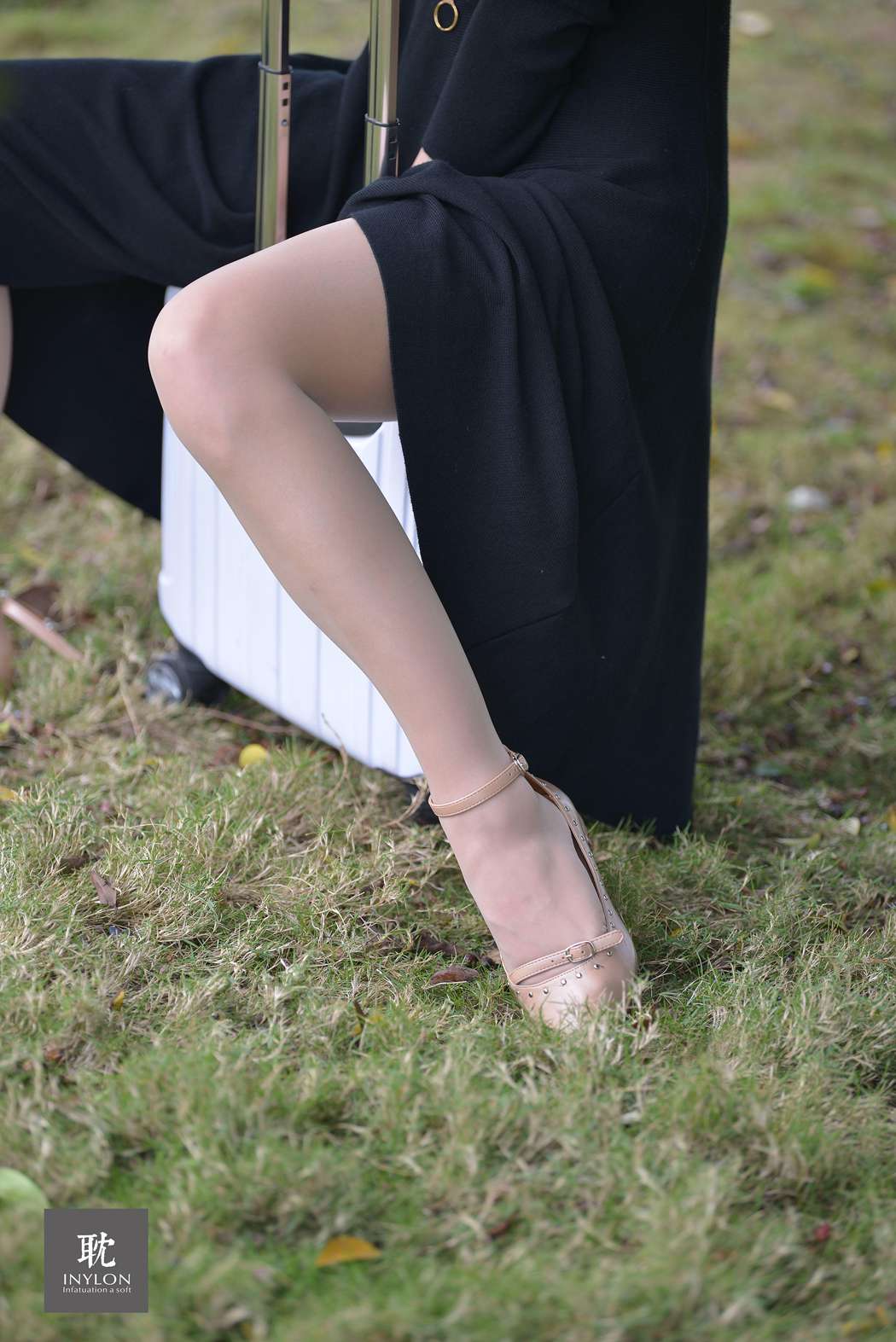 图片[72]-[IESS异思趣向] 普惠集 207 秋秋的一组随拍 在线浏览 – 速更版-美库