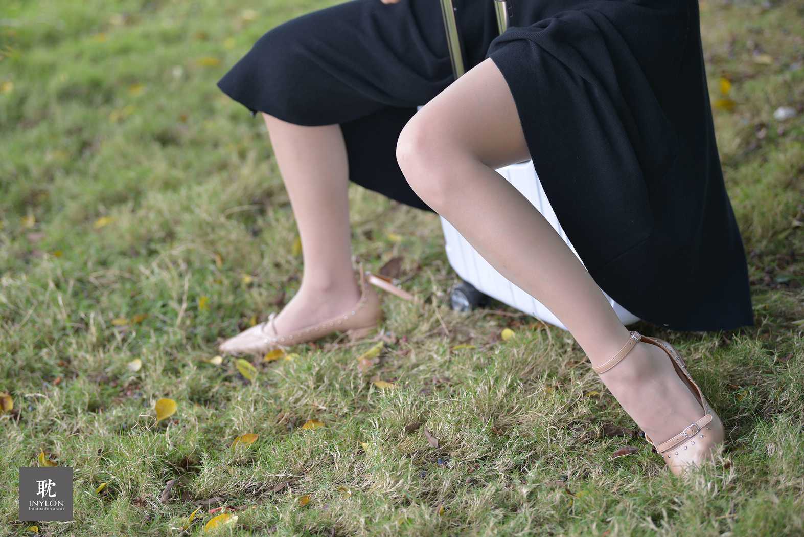 图片[64]-[IESS异思趣向] 普惠集 207 秋秋的一组随拍 在线浏览 – 速更版-美库