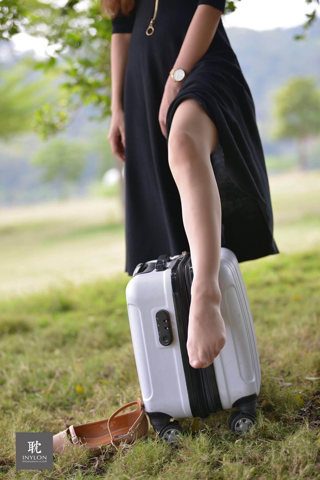 图片[34]-[IESS异思趣向] 普惠集 207 秋秋的一组随拍 在线浏览 – 速更版-美库