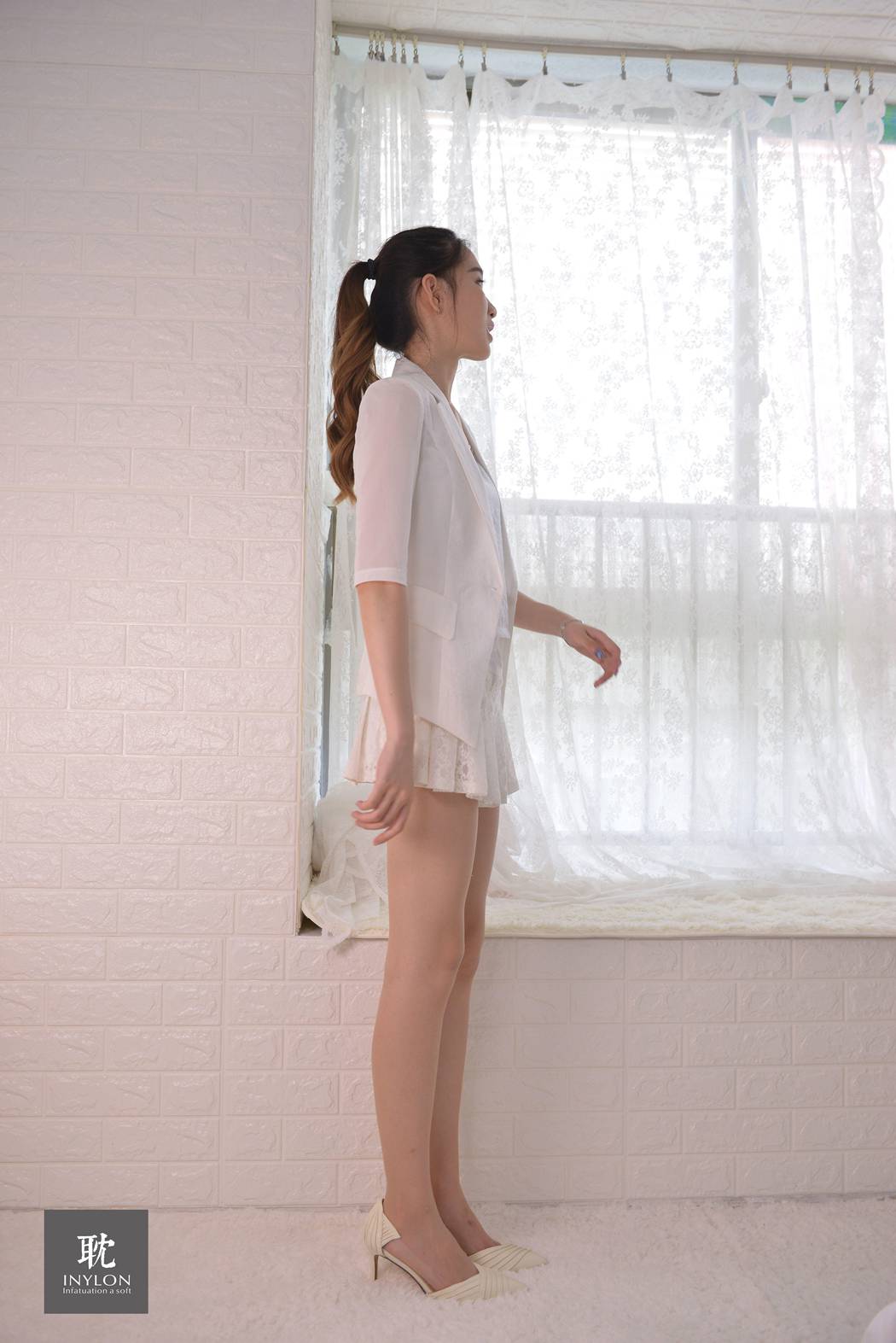 图片[16]-[IESS异思趣向] 普惠集 226 – 腿腿的腿2 在线浏览 – 速更版-美库