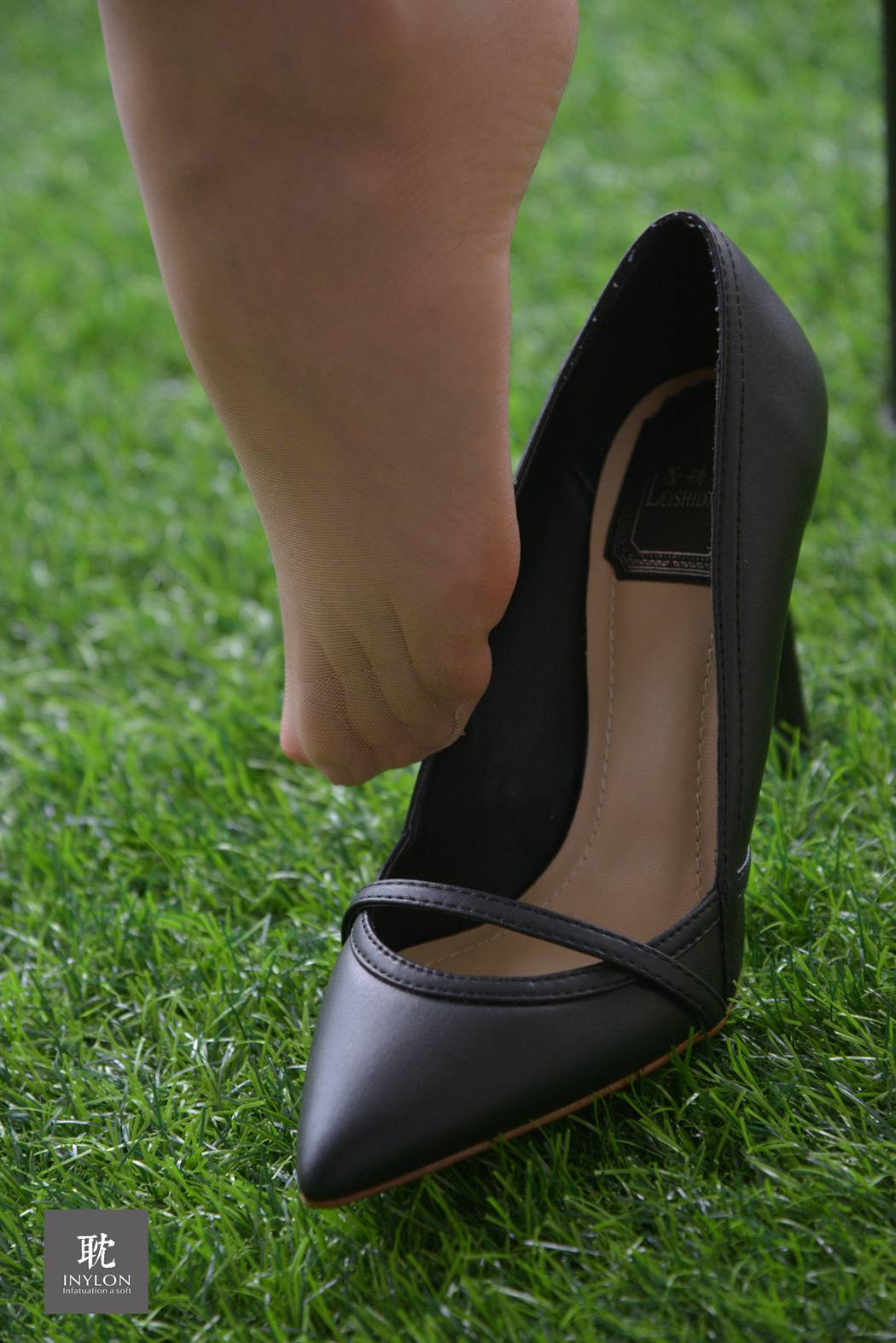 图片[41]-[IESS异思趣向] 普惠集 230 – 最职业的同事（特别版） 在线浏览 – 速更版-美库