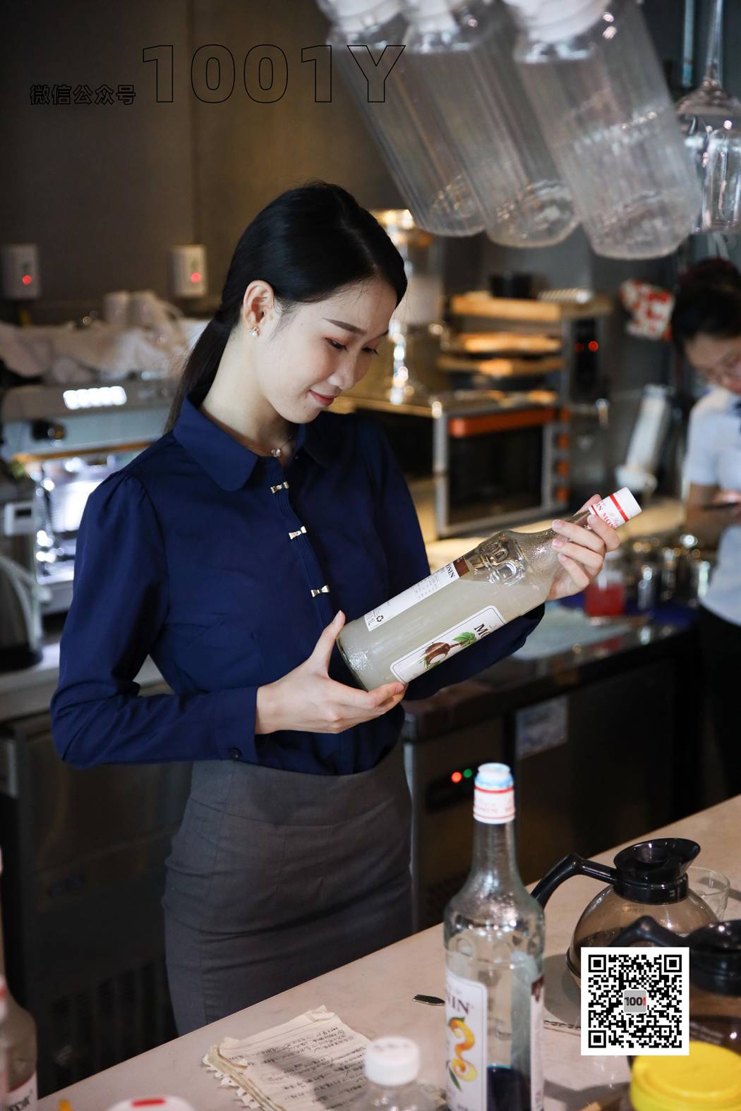 图片[28]-[IESS异思趣向] 一千零一夜 NO.044 腿腿《餐厅的服务员1》在线浏览 – 速更版-美库