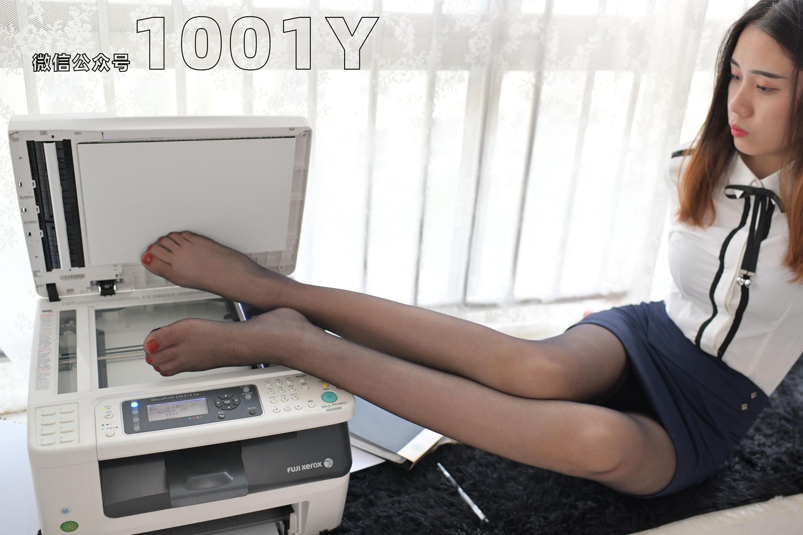 图片[49]-[IESS异思趣向] 一千零一夜 NO.049 西瓜《我的小秘书3》在线浏览 – 速更版-美库