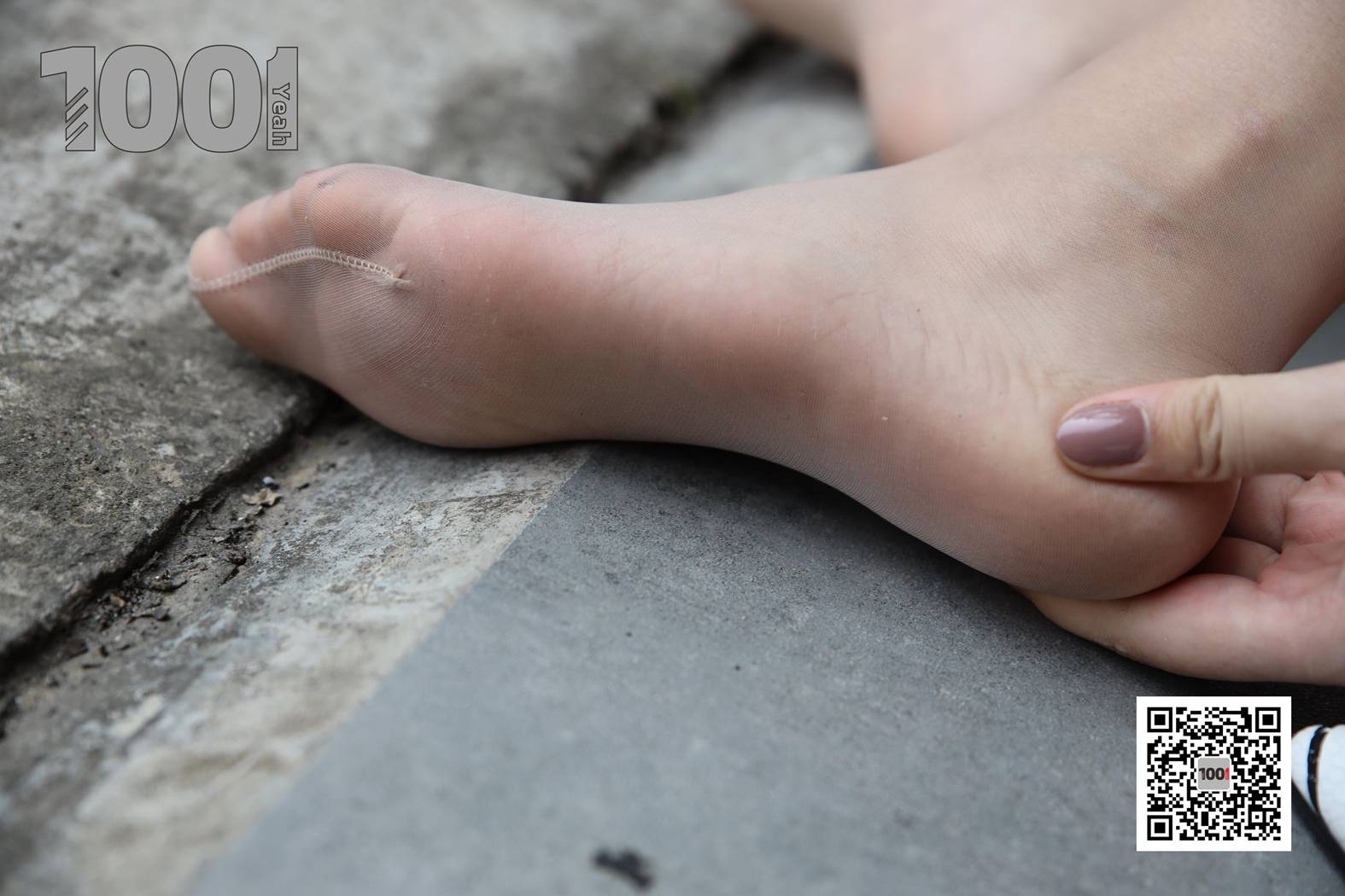 图片[51]-[IESS异思趣向] 一千零一夜 NO.073 西瓜《逛古玩城3》在线浏览 – 速更版-美库