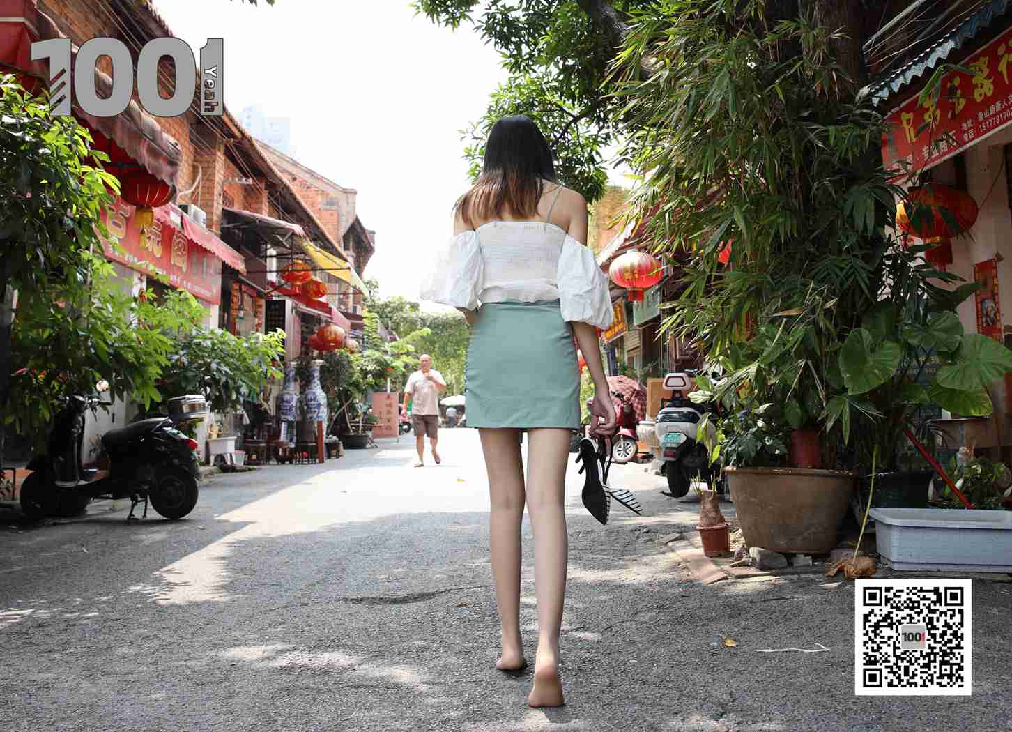 图片[12]-[IESS异思趣向] 一千零一夜 NO.073 西瓜《逛古玩城3》在线浏览 – 速更版-美库