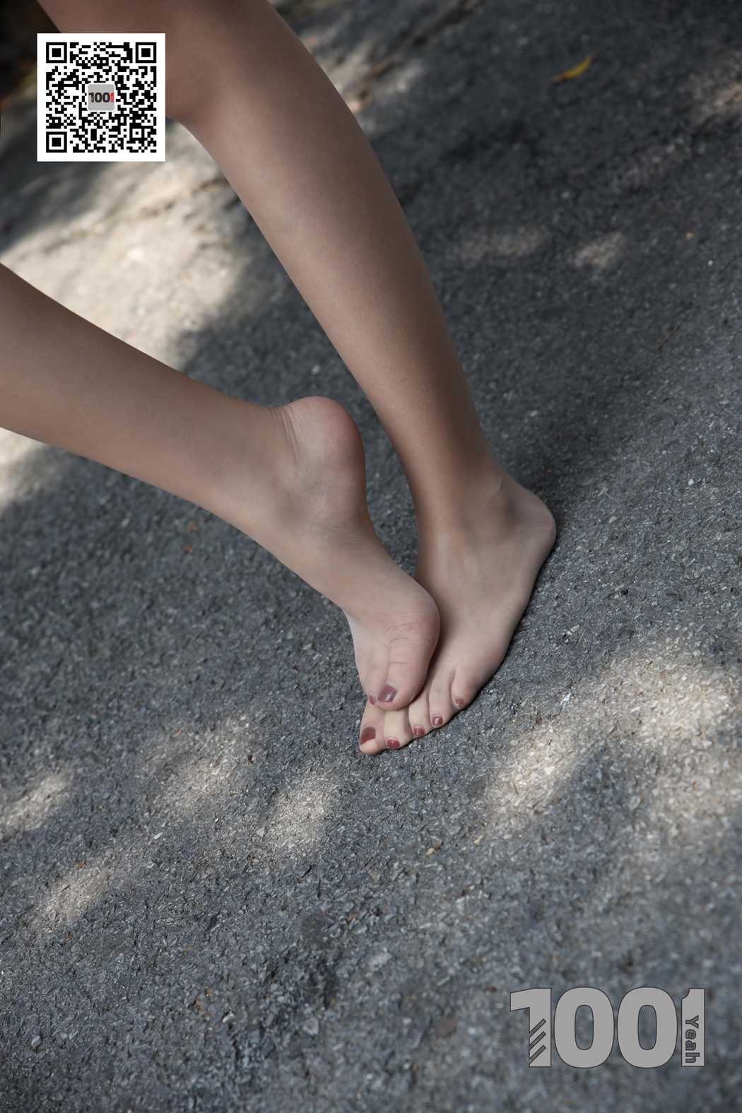 图片[77]-[IESS异思趣向] 一千零一夜 NO.073 西瓜《逛古玩城3》在线浏览 – 速更版-美库