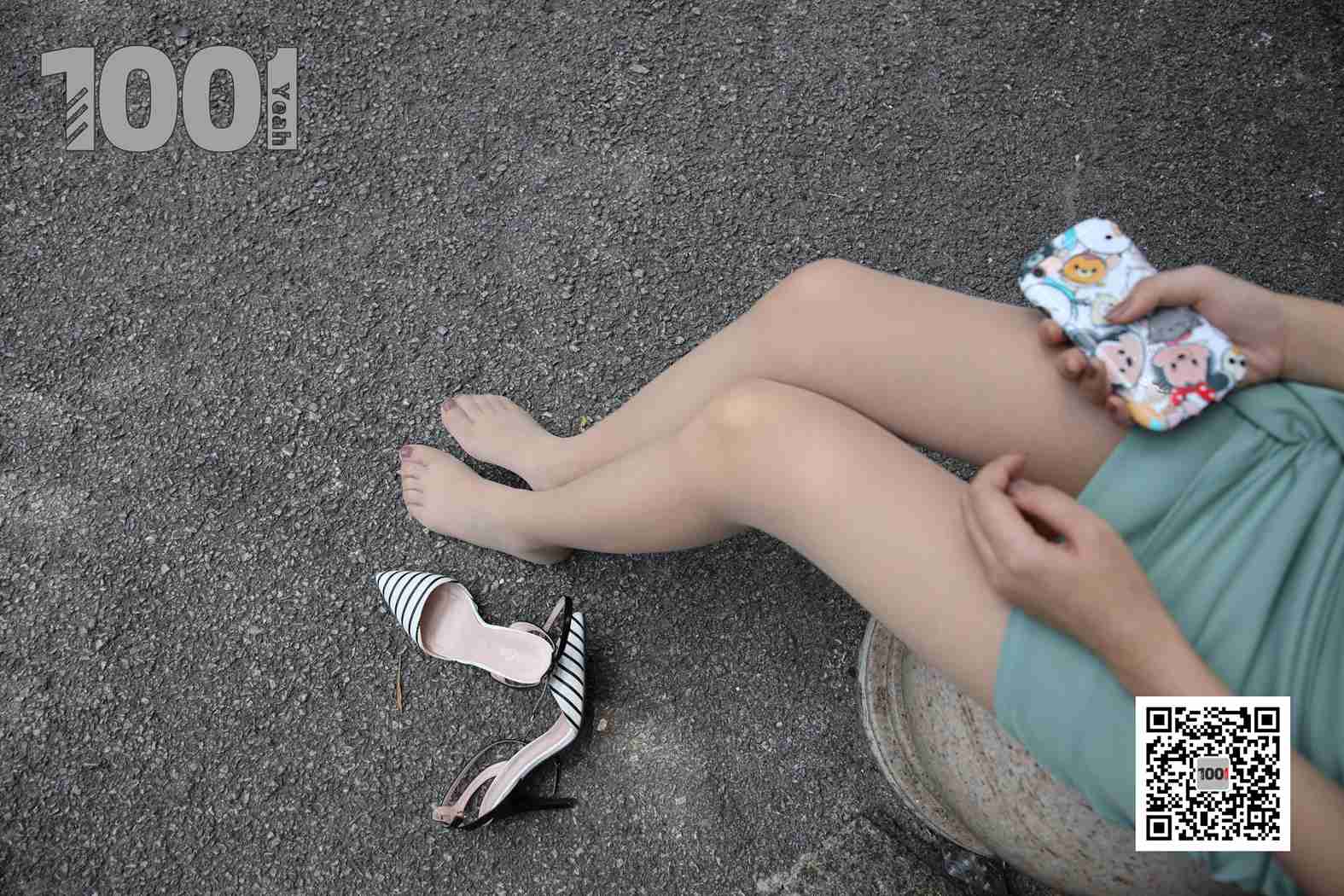 图片[75]-[IESS异思趣向] 一千零一夜 NO.073 西瓜《逛古玩城3》在线浏览 – 速更版-美库