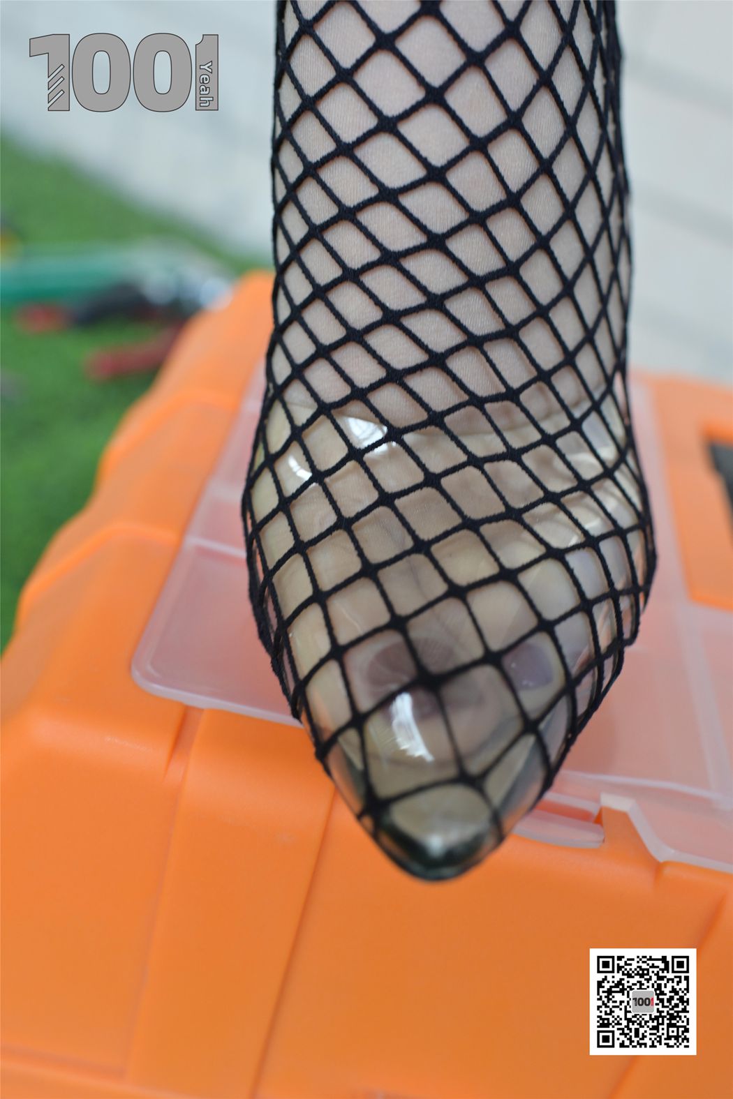 图片[4]-[IESS异思趣向] 一千零一夜 NO.098 Lucy《修理工2》在线浏览 – 速更版-美库