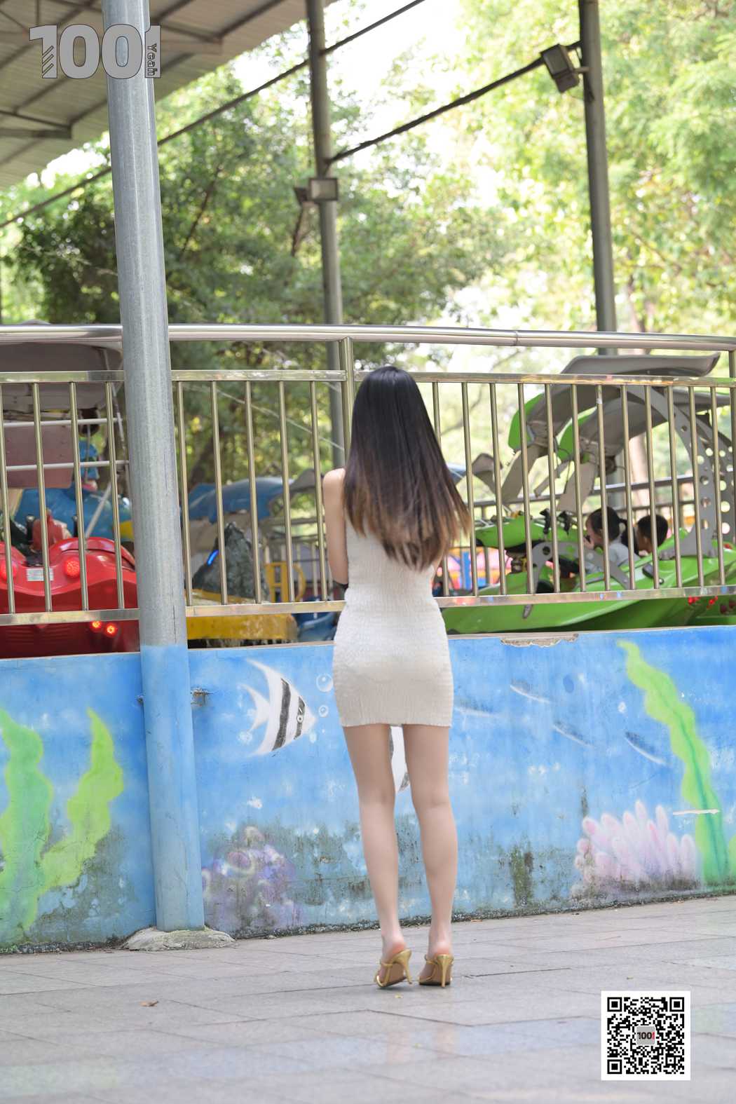 图片[5]-[IESS异思趣向] 一千零一夜 NO.101 腿腿《妈妈，那个姐姐有冰淇淋2》在线浏览 – 速更版-美库