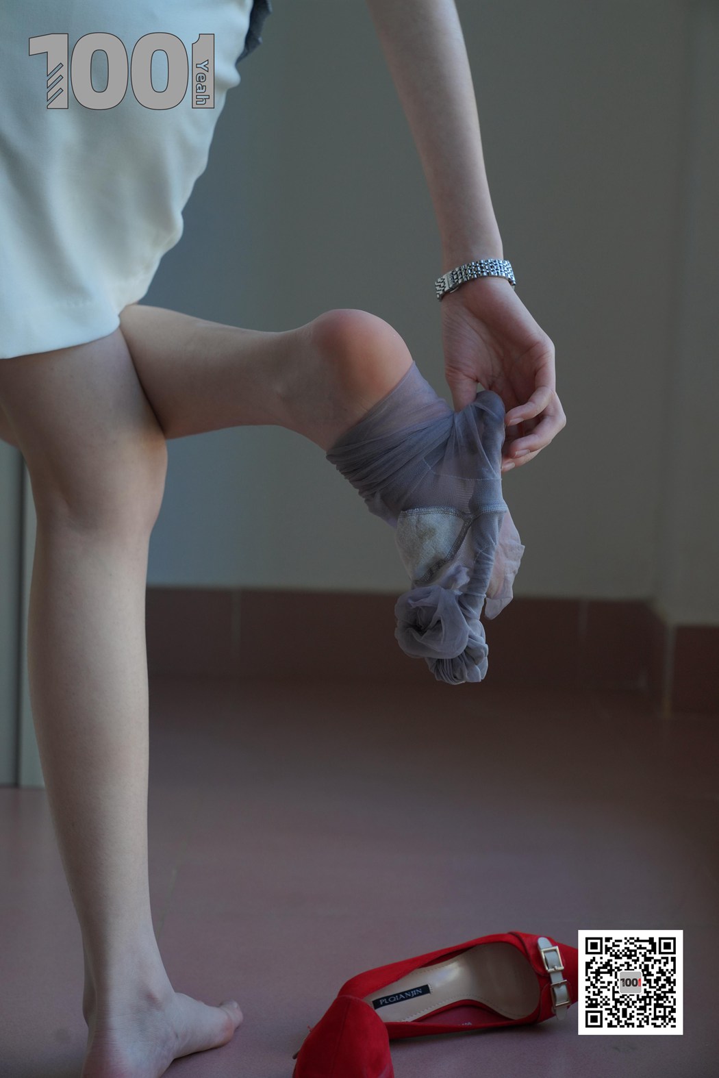 图片[85]-[IESS异思趣向] 一千零一夜 NO.094 草莓《新来的实习老师4》在线浏览 – 速更版-美库