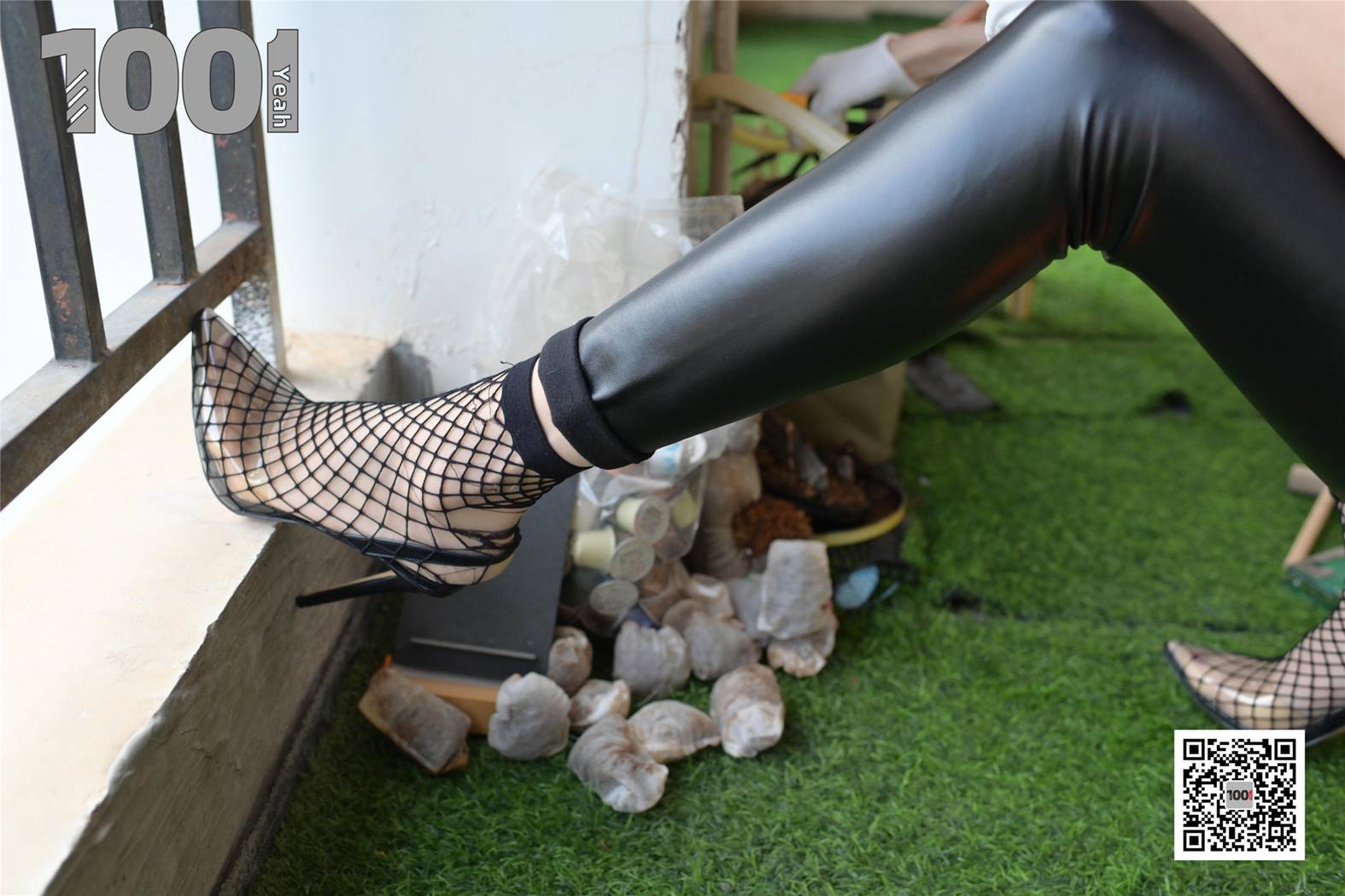 图片[78]-[IESS异思趣向] 一千零一夜 NO.098 Lucy《修理工2》在线浏览 – 速更版-美库