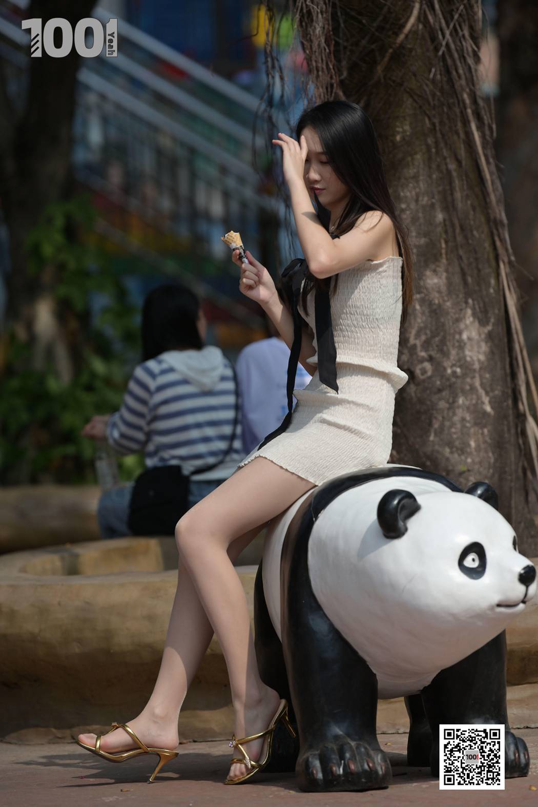 图片[88]-[IESS异思趣向] 一千零一夜 NO.103 腿腿《妈妈，那个姐姐有冰淇淋4》在线浏览 – 速更版-美库