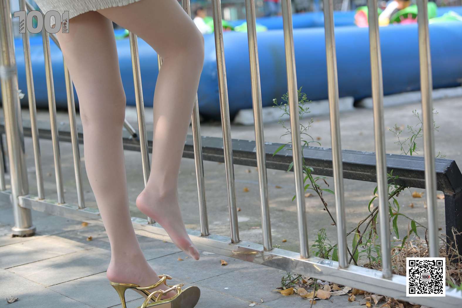 图片[61]-[IESS异思趣向] 一千零一夜 NO.103 腿腿《妈妈，那个姐姐有冰淇淋4》在线浏览 – 速更版-美库