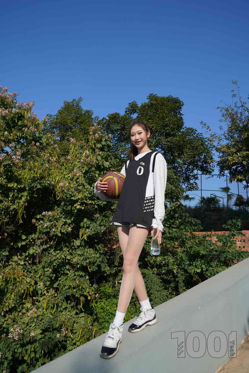 图片[6]-[IESS异思趣向] 一千零一夜 NO.105 草莓《陪女朋友打篮球1》在线浏览 – 速更版-美库