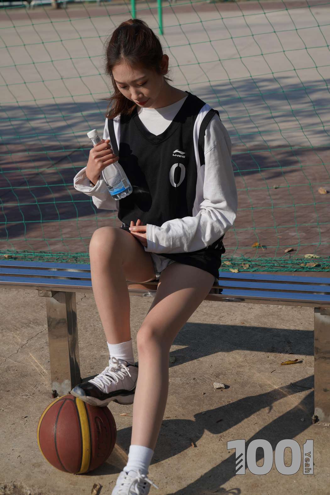 图片[36]-[IESS异思趣向] 一千零一夜 NO.105 草莓《陪女朋友打篮球1》在线浏览 – 速更版-美库