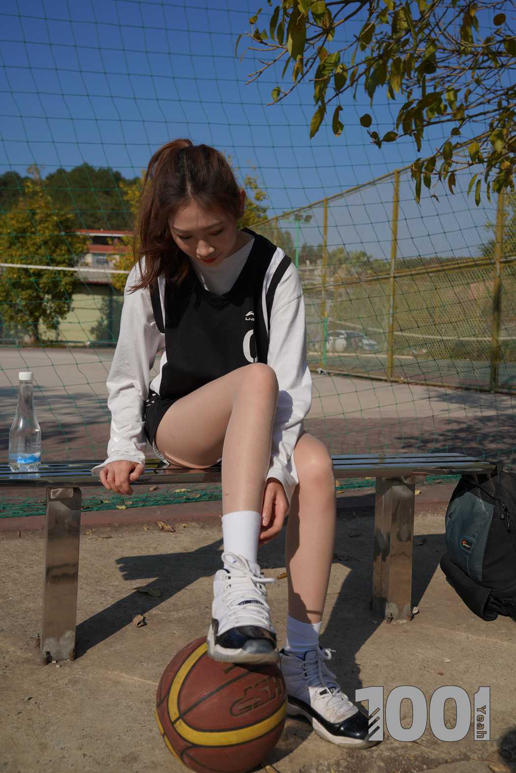 图片[35]-[IESS异思趣向] 一千零一夜 NO.105 草莓《陪女朋友打篮球1》在线浏览 – 速更版-美库