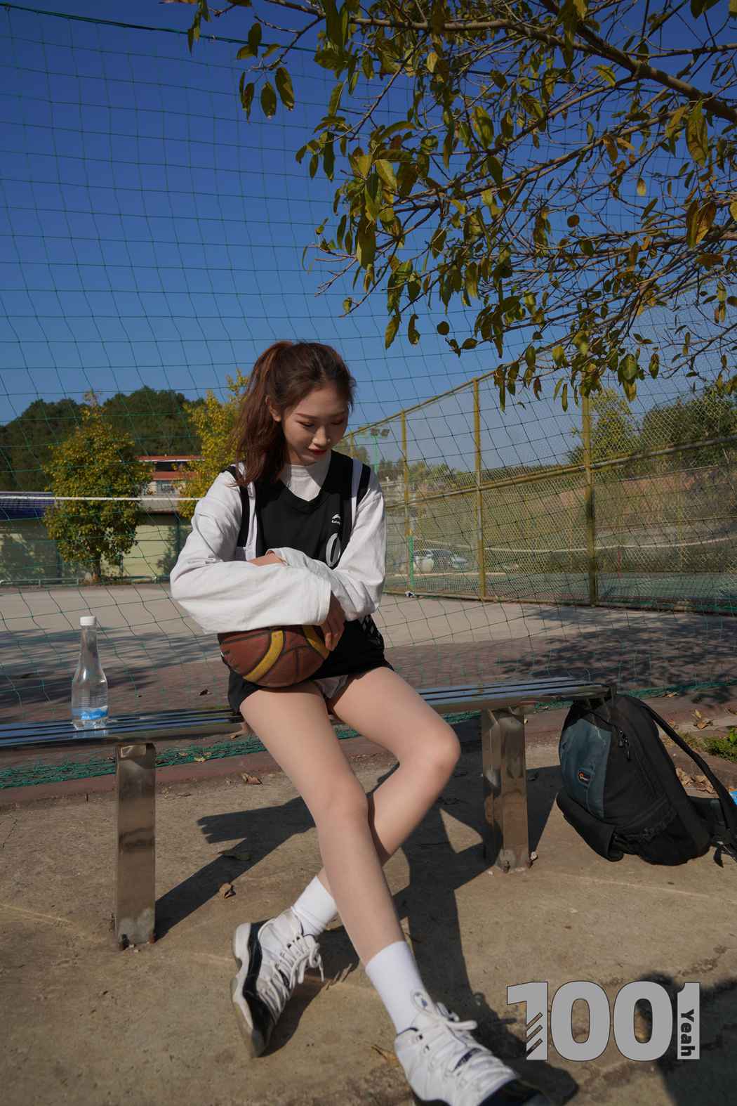 图片[4]-[IESS异思趣向] 一千零一夜 NO.105 草莓《陪女朋友打篮球1》在线浏览 – 速更版-美库