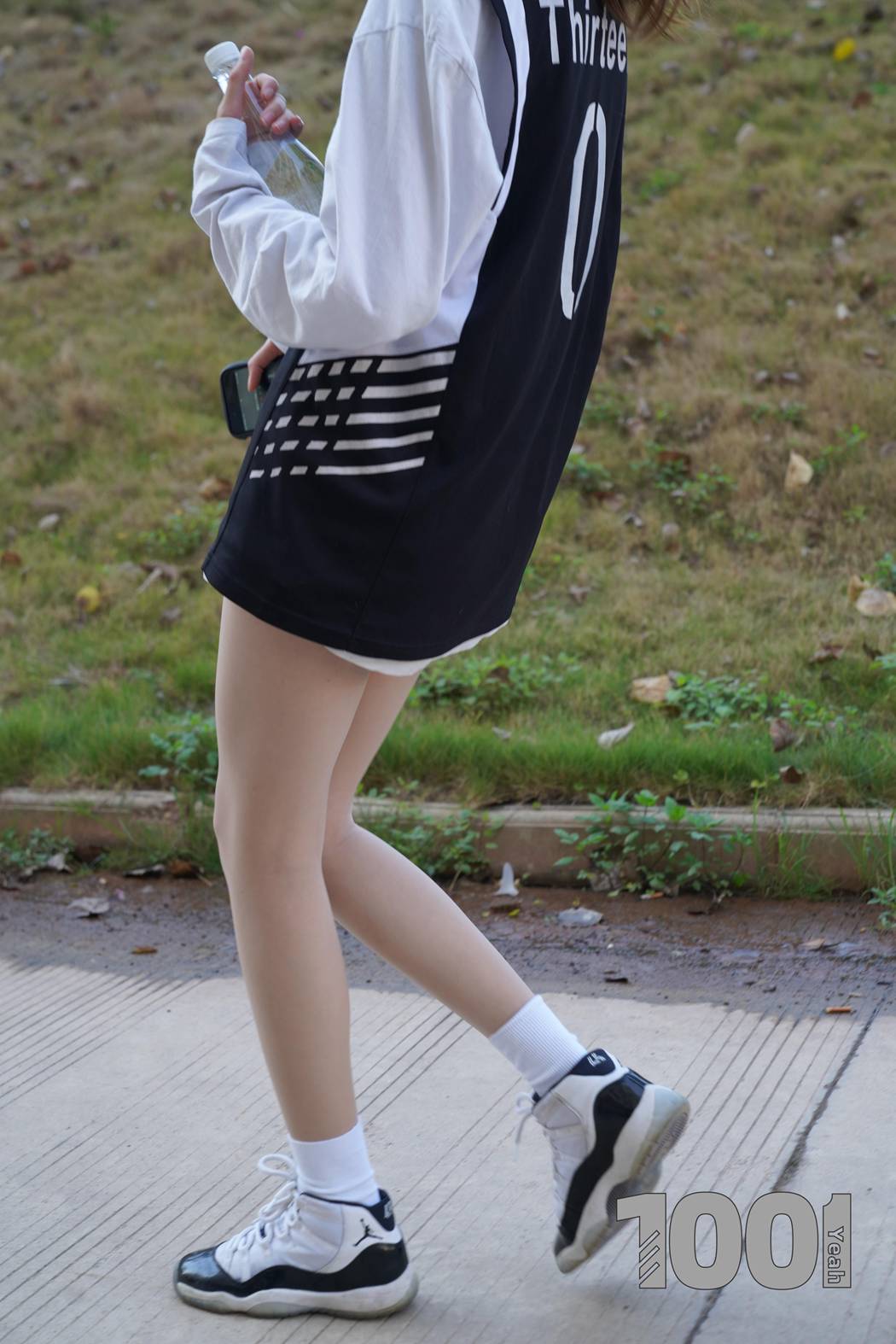 图片[95]-[IESS异思趣向] 一千零一夜 NO.105 草莓《陪女朋友打篮球1》在线浏览 – 速更版-美库