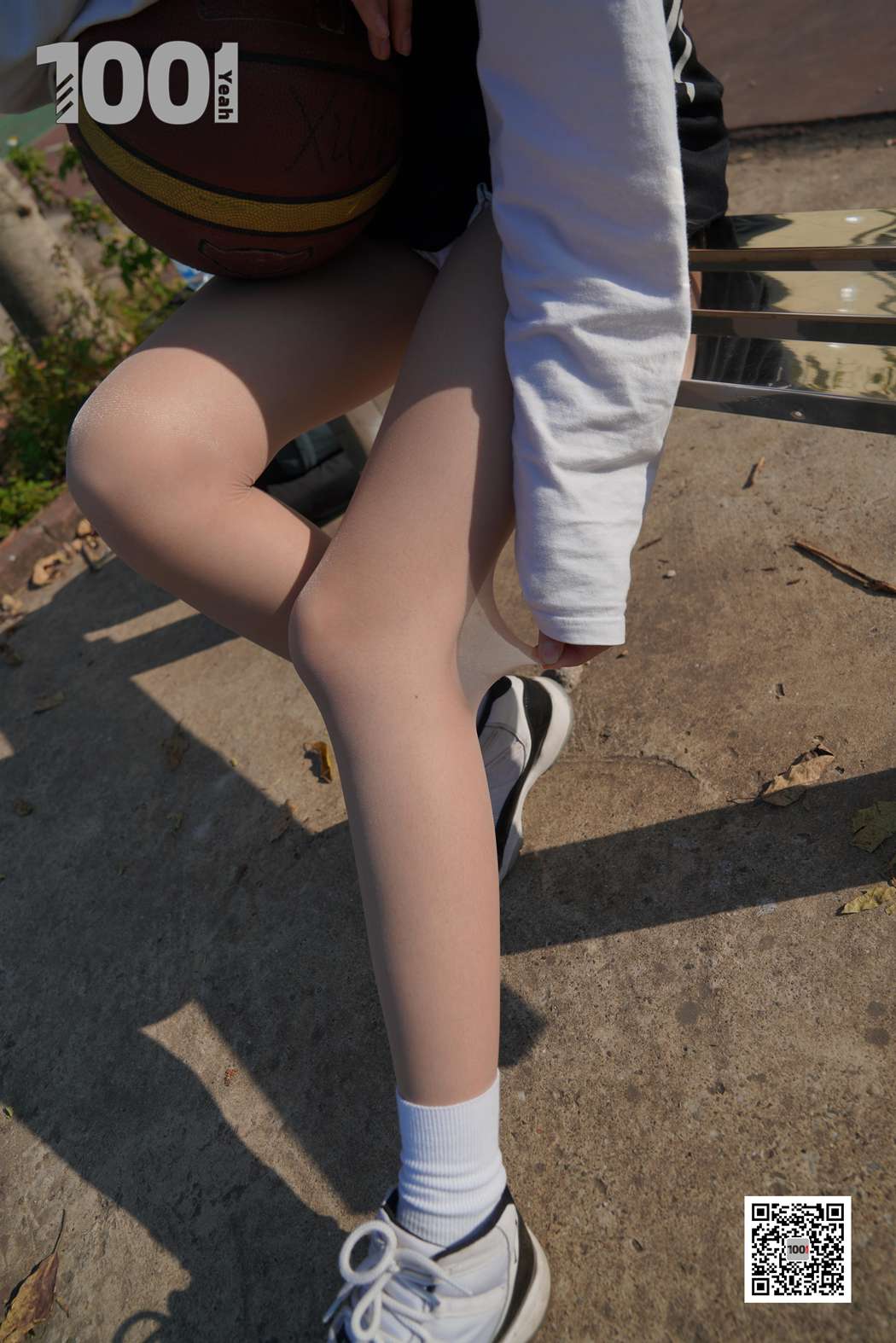 图片[34]-[IESS异思趣向] 一千零一夜 NO.106 草莓《陪女朋友打篮球2》在线浏览 – 速更版-美库