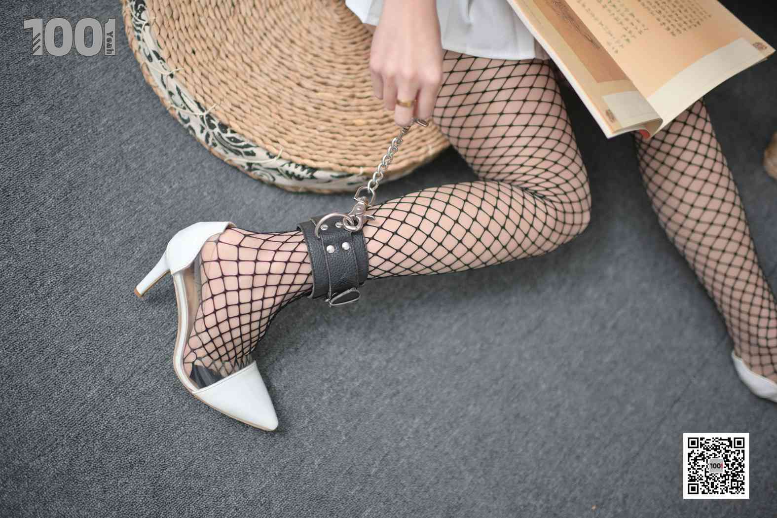 图片[31]-[IESS异思趣向] 一千零一夜 NO.119 真真《被囚禁在家里练字1》在线浏览 – 速更版-美库