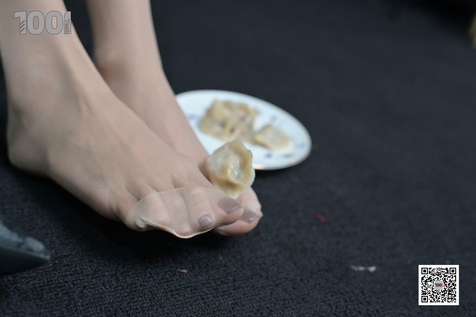 图片[31]-[IESS异思趣向] 一千零一夜 NO.118 Lucy《浓缩胶囊之新年特辑》在线浏览 – 速更版-美库