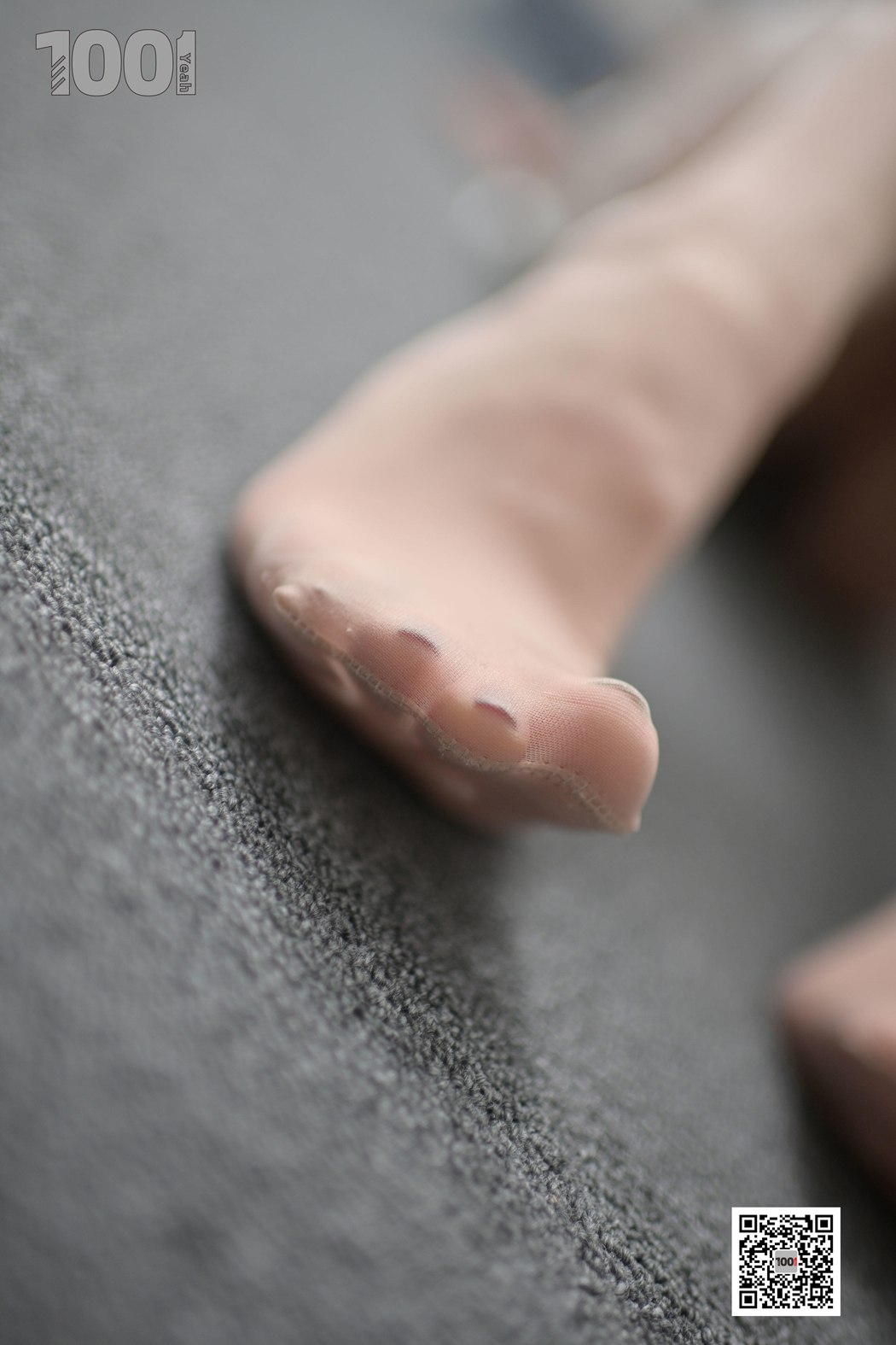 图片[40]-[IESS异思趣向] 一千零一夜 NO.121 真真《被囚禁在家里练字3》在线浏览 – 速更版-美库