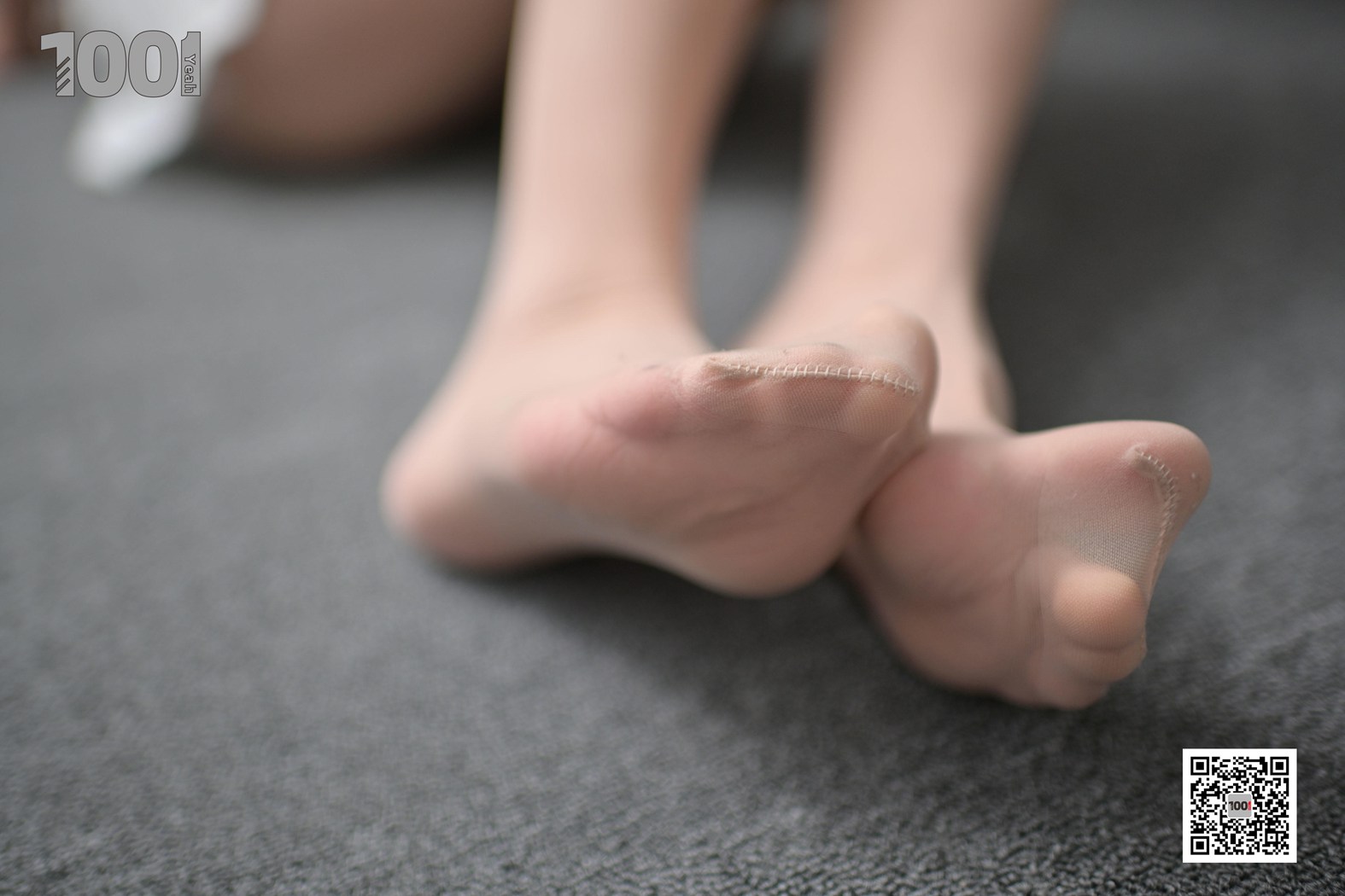 图片[6]-[IESS异思趣向] 一千零一夜 NO.121 真真《被囚禁在家里练字3》在线浏览 – 速更版-美库