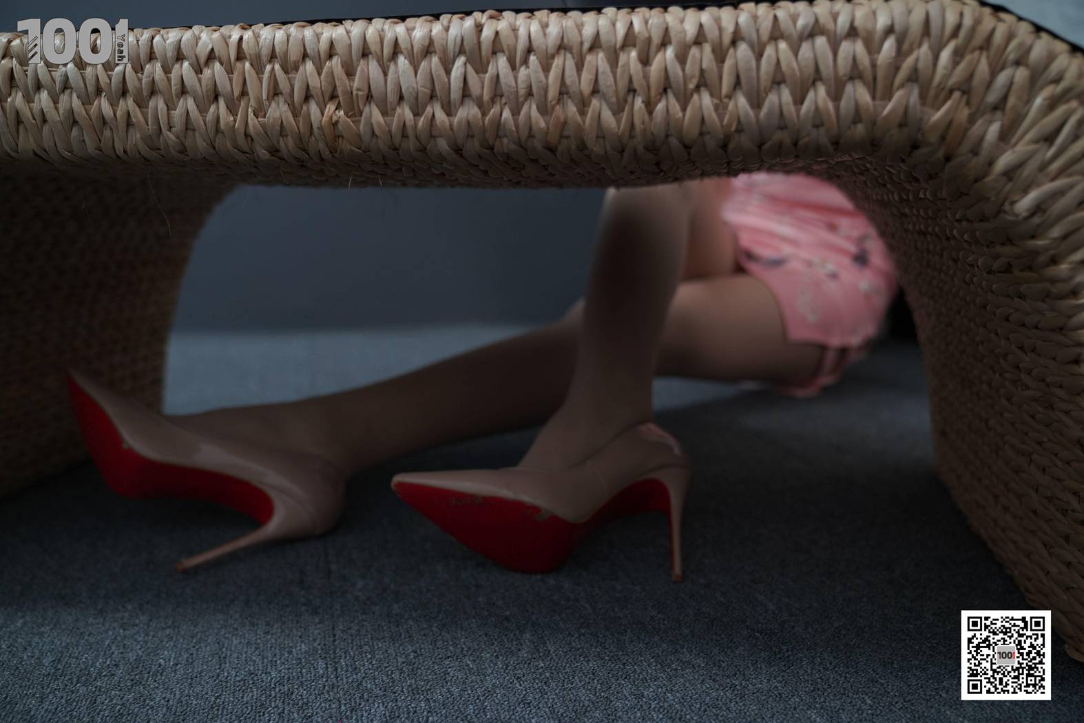 图片[92]-[IESS异思趣向] 一千零一夜 NO.139 西瓜《浓缩胶囊》在线浏览 – 速更版-美库