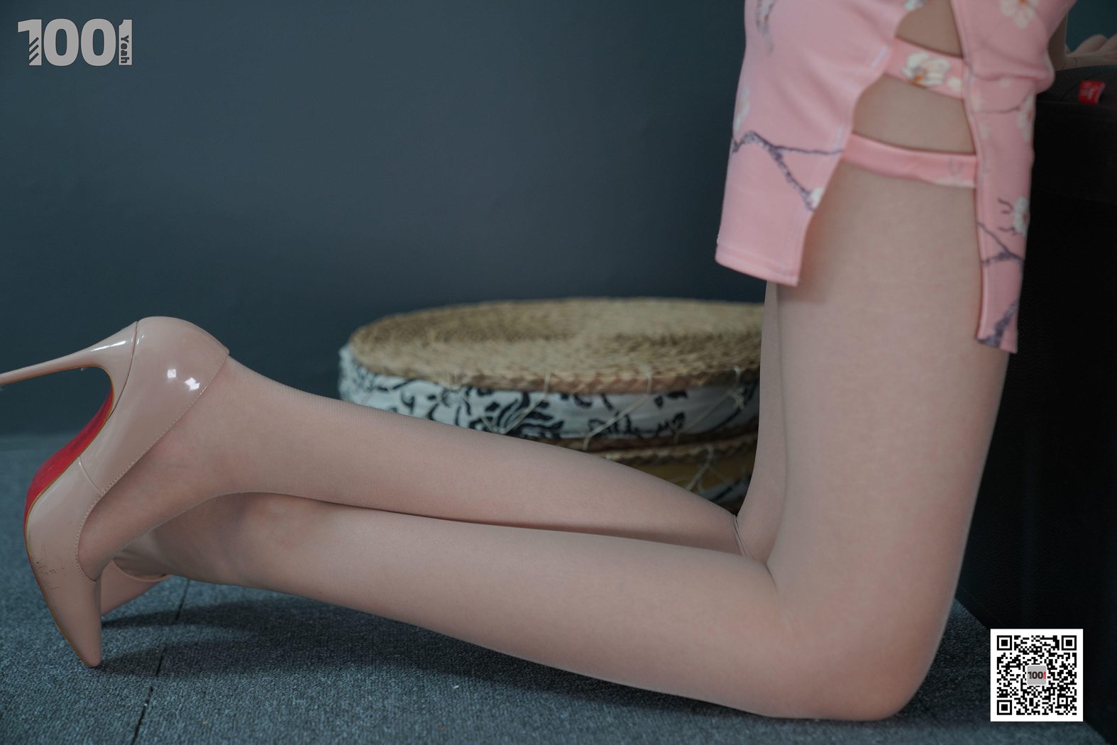 图片[34]-[IESS异思趣向] 一千零一夜 NO.139 西瓜《浓缩胶囊》在线浏览 – 速更版-美库