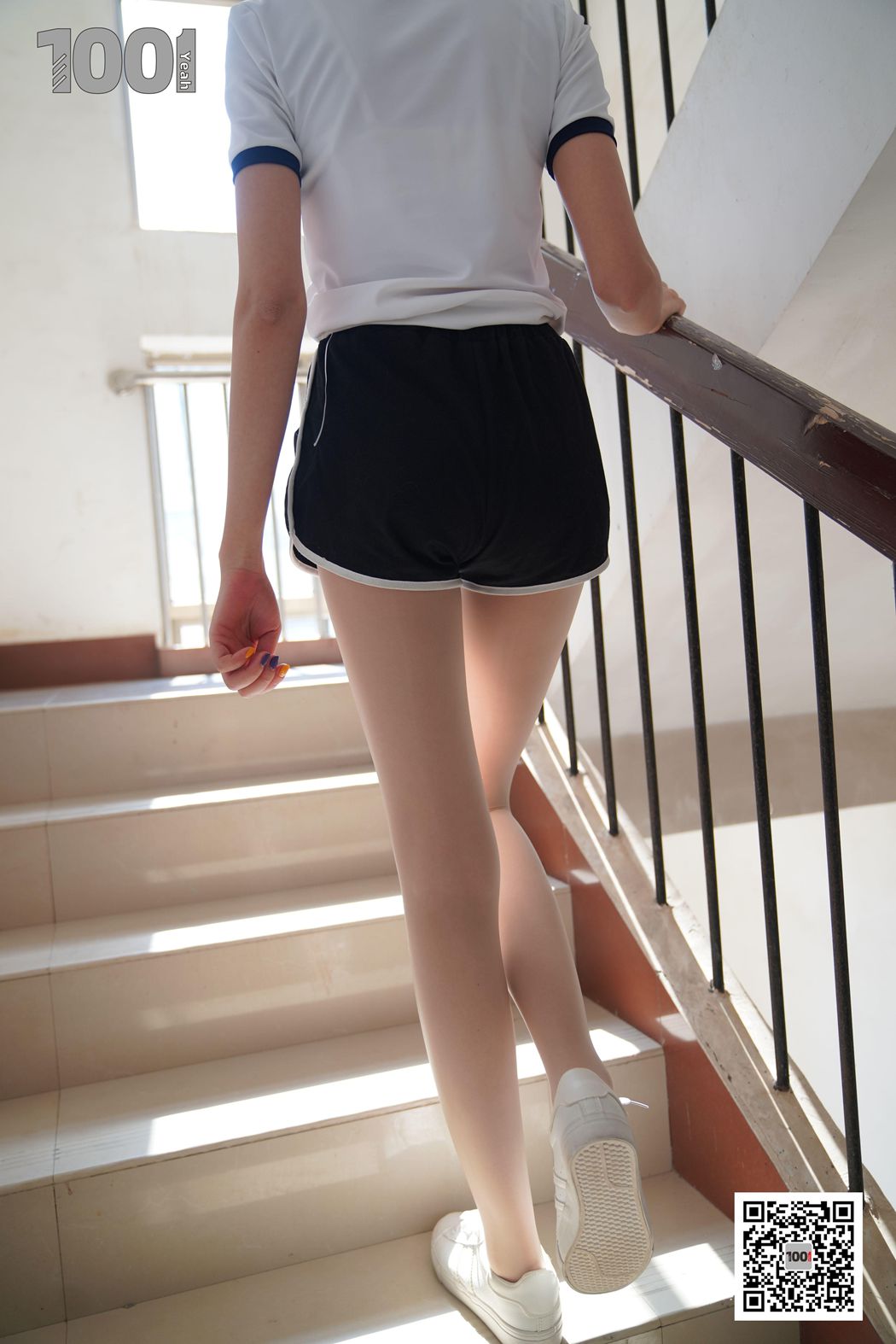 图片[68]-[IESS异思趣向] 一千零一夜 NO.144 西瓜《拥抱阳光1》在线浏览 – 速更版-美库