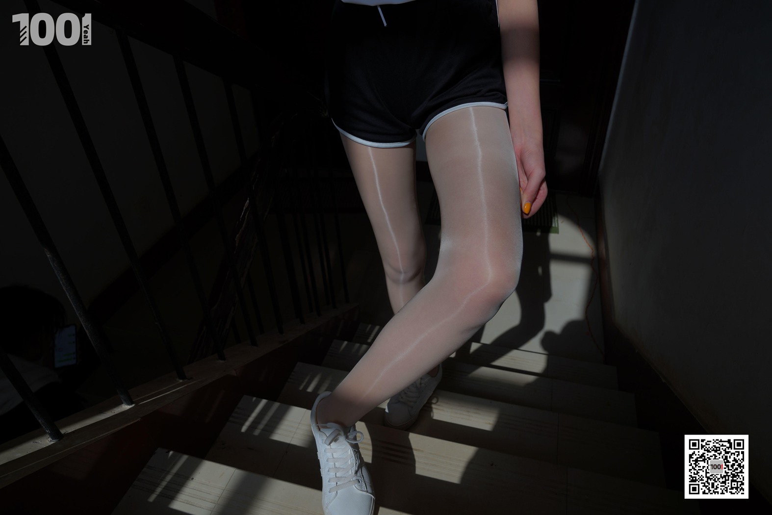 图片[74]-[IESS异思趣向] 一千零一夜 NO.145 西瓜《拥抱阳光2》在线浏览 – 速更版-美库