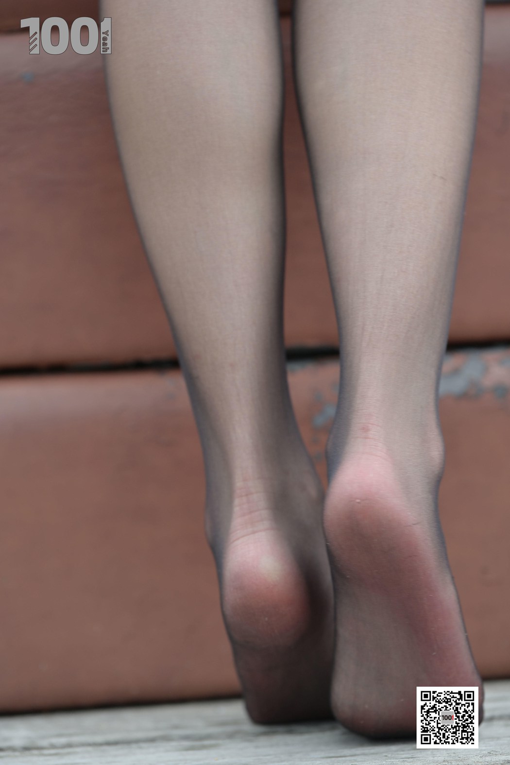 图片[32]-[IESS异思趣向] 一千零一夜 NO.155 腿腿《网恋见面2》在线浏览 – 速更版-美库