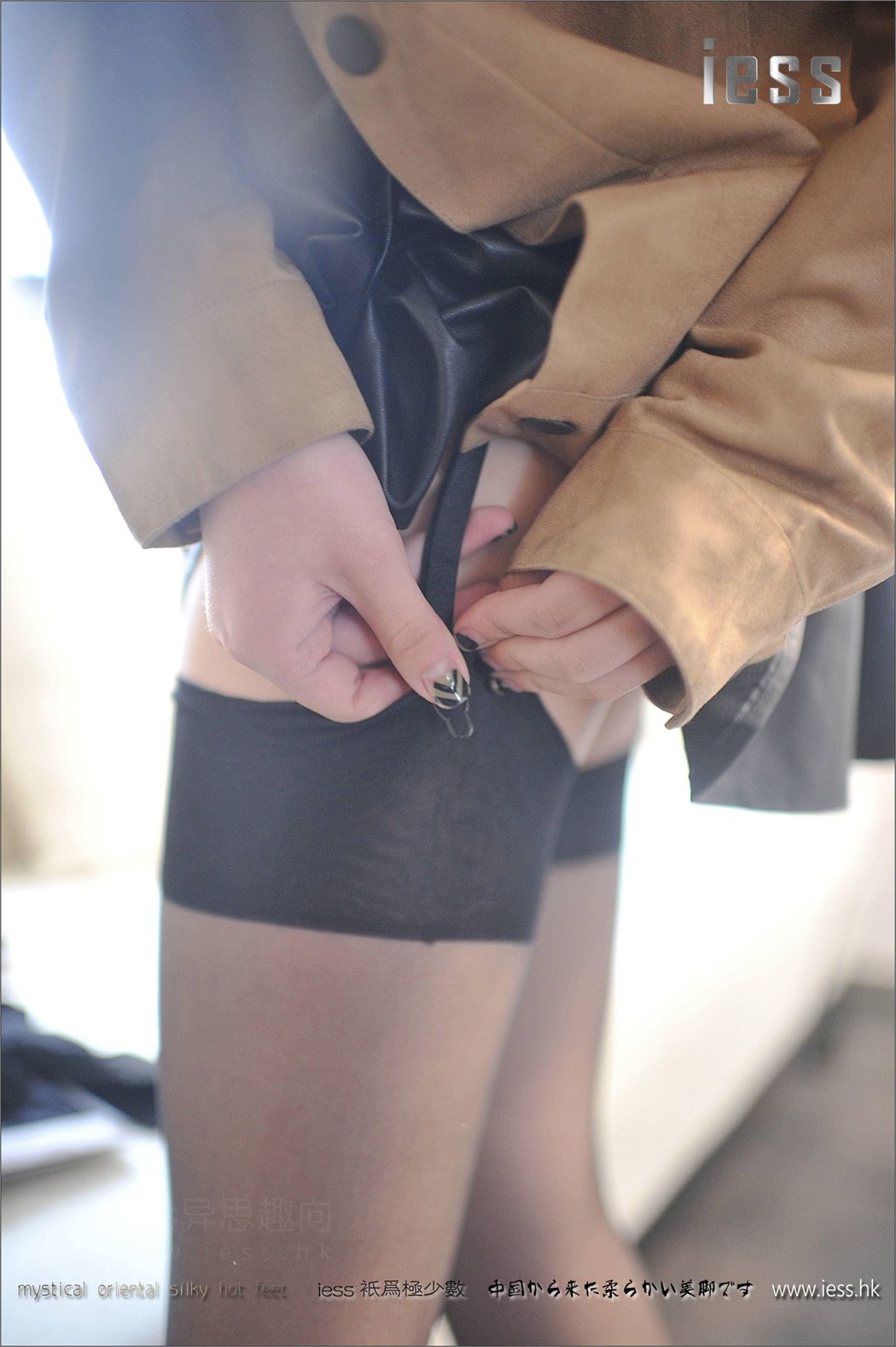 图片[4]-[IESS异思趣向] 2017.05.08 丝享家002：《复古纯尼龙丝袜》柚子 在线浏览 – 速更版-美库
