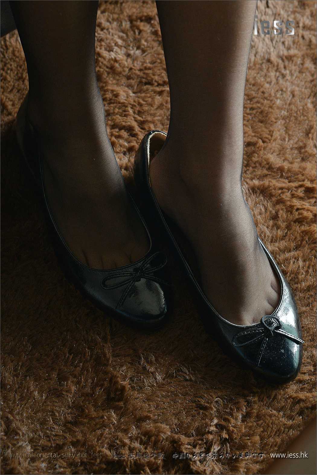 图片[93]-[IESS异思趣向] 2017.05.07 丝享家001：《黑丝平底鞋》小C 在线浏览 – 速更版-美库