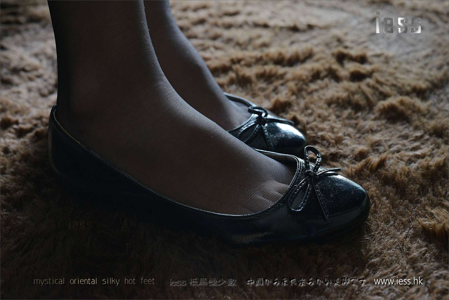 图片[77]-[IESS异思趣向] 2017.05.07 丝享家001：《黑丝平底鞋》小C 在线浏览 – 速更版-美库