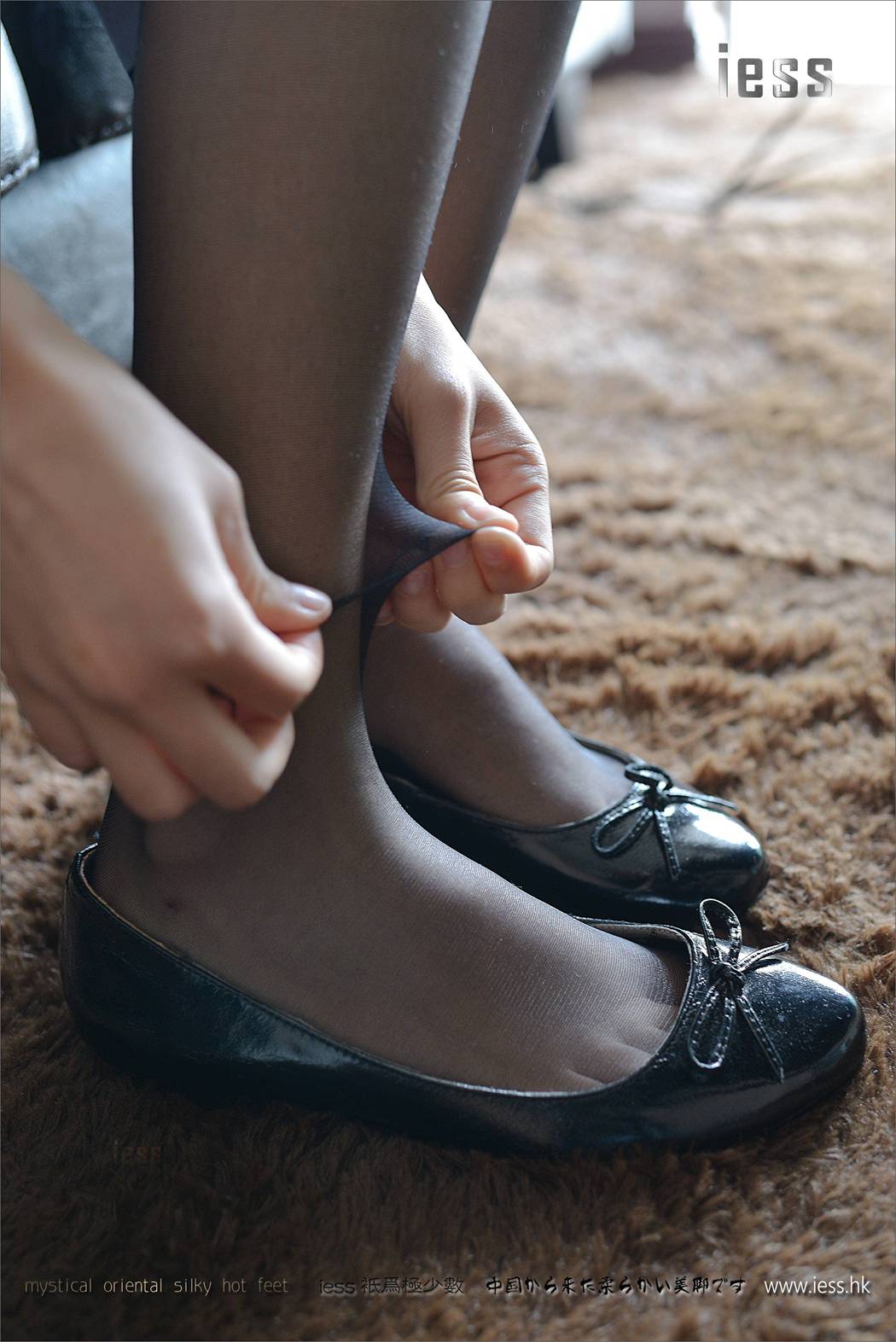 图片[36]-[IESS异思趣向] 2017.05.07 丝享家001：《黑丝平底鞋》小C 在线浏览 – 速更版-美库