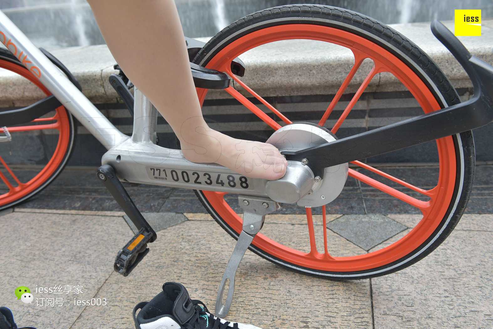 图片[24]-[IESS异思趣向] 2017.07.27 丝享家030：《一场有味道的骑行》欣欣 在线浏览 – 速更版-美库