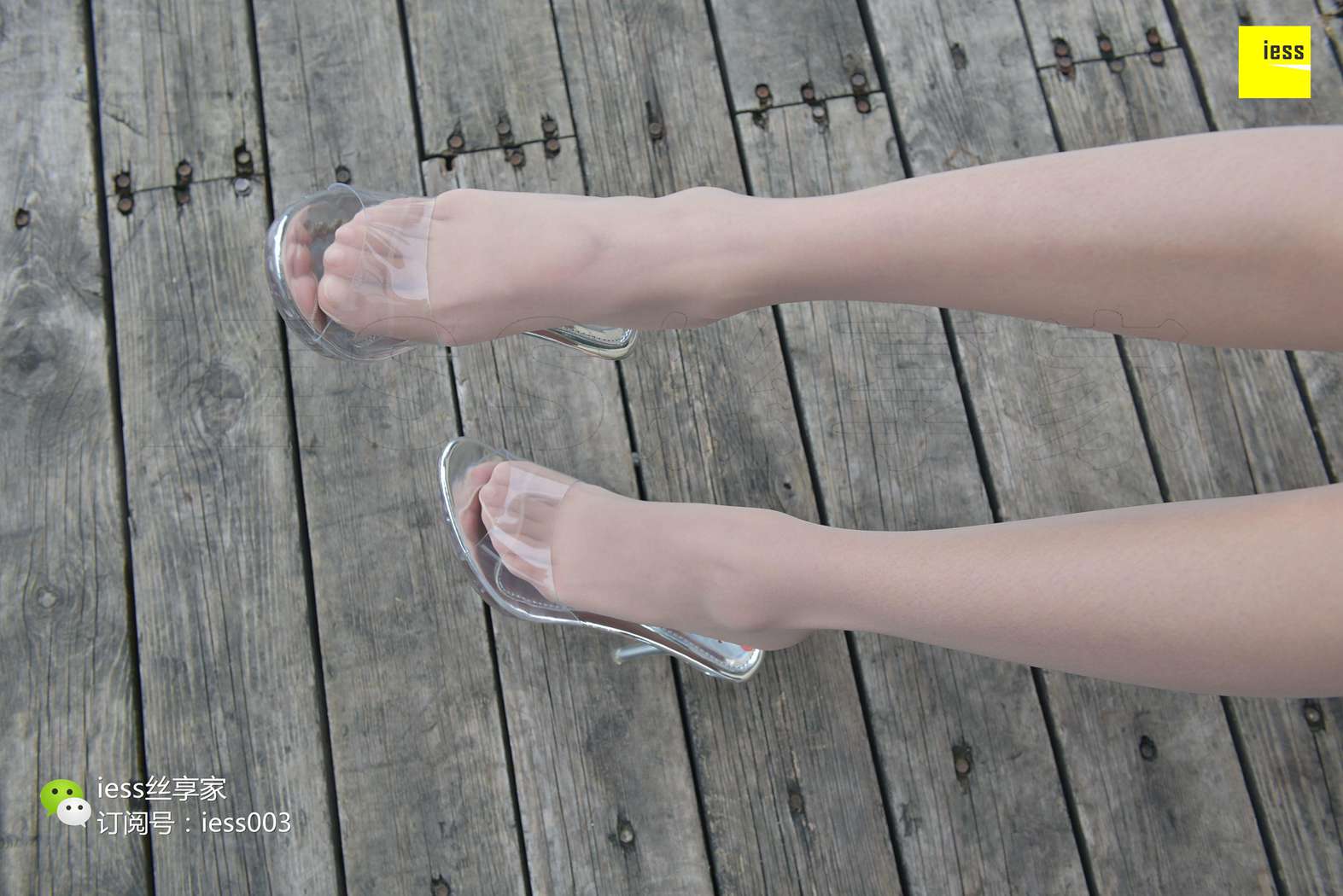 图片[42]-[IESS异思趣向] 2017.07.19 丝享家025：《透明水晶鞋的幻想》婉萍 在线浏览 – 速更版-美库