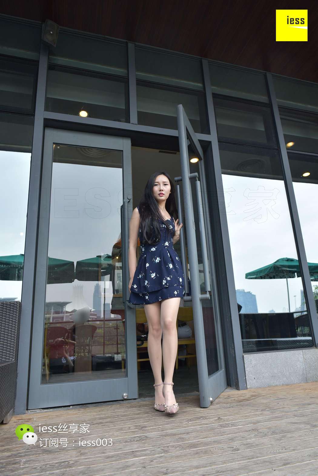 图片[88]-[IESS异思趣向] 2017.07.14 丝享家022：《嘿！在星巴克晒太阳的姑娘》欣欣 在线浏览 – 速更版-美库
