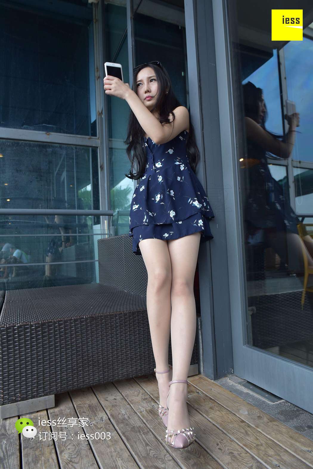 图片[56]-[IESS异思趣向] 2017.08.08 丝享家038：《在星巴克晒太阳的姑娘Ⅱ》欣欣 在线浏览 – 速更版-美库