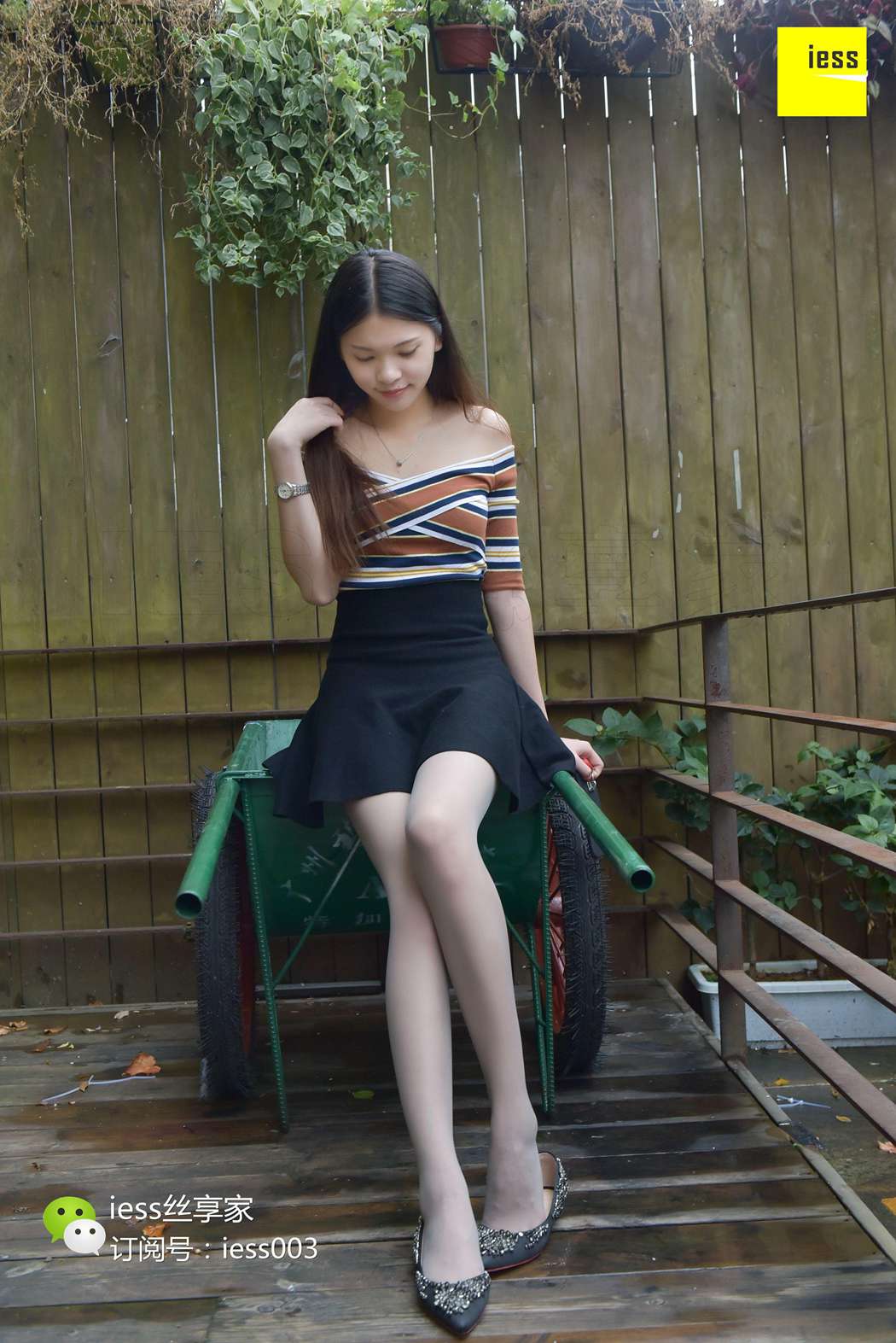 图片[6]-[IESS异思趣向] 2017.08.07 丝享家037：《超美高挑的七七》七七 在线浏览 – 速更版-美库