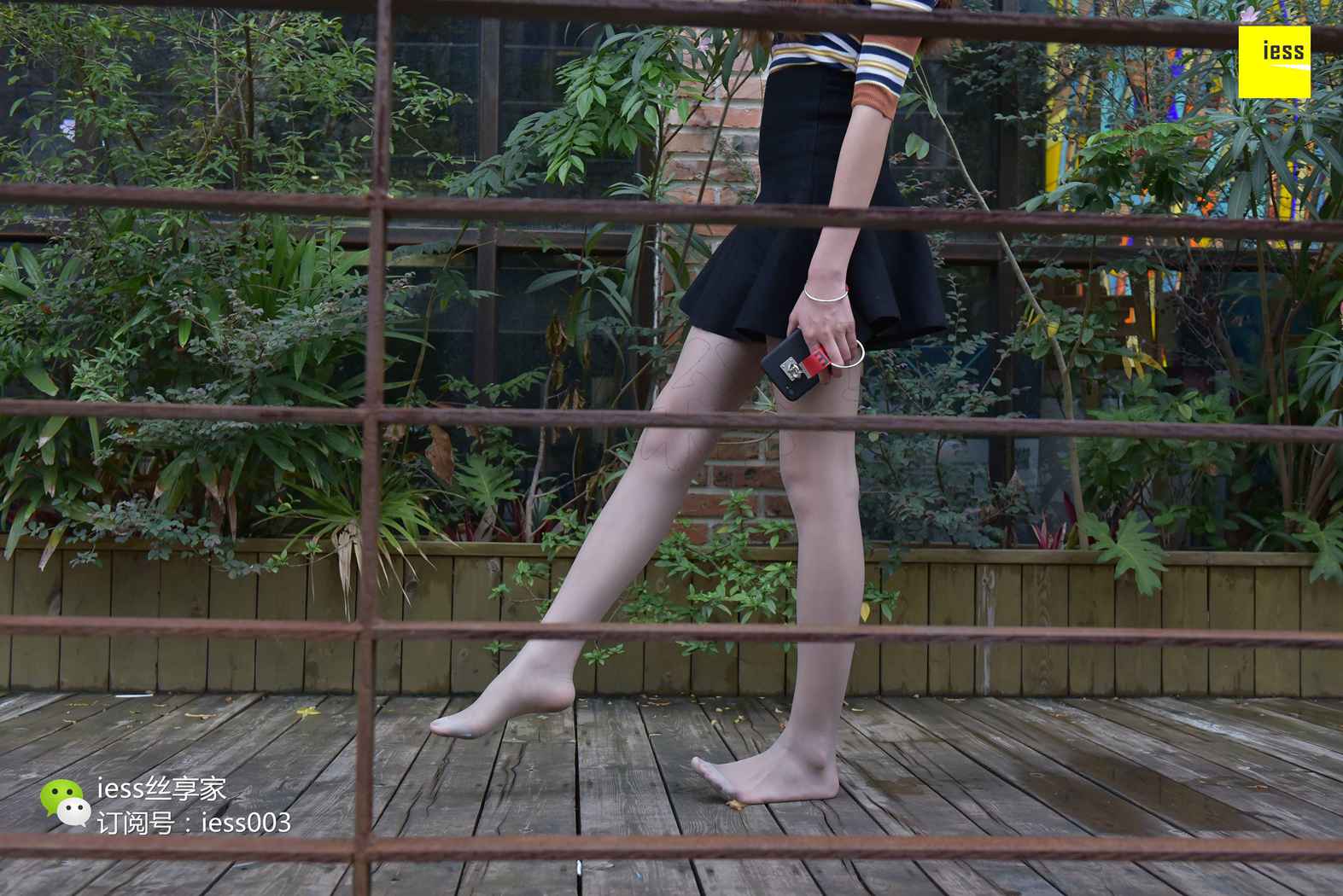 图片[71]-[IESS异思趣向] 2017.08.07 丝享家037：《超美高挑的七七》七七 在线浏览 – 速更版-美库