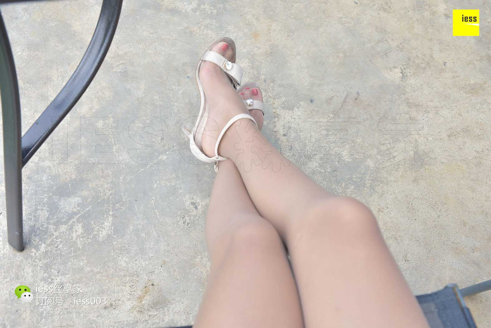 图片[59]-[IESS异思趣向] 2017.08.28 丝享家052：《用丝袜脚比个爱心》小雪 在线浏览 – 速更版-美库