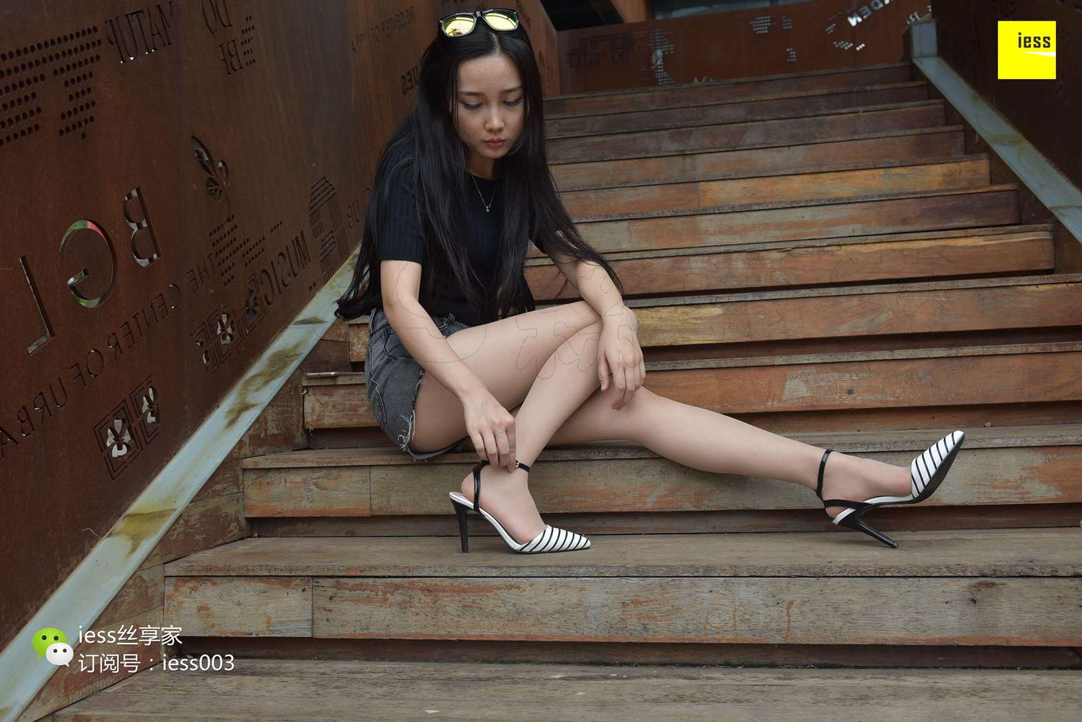 图片[39]-[IESS异思趣向] 2017.08.25 丝享家051：《超短热裤肉丝Ⅱ》欣欣 在线浏览 – 速更版-美库