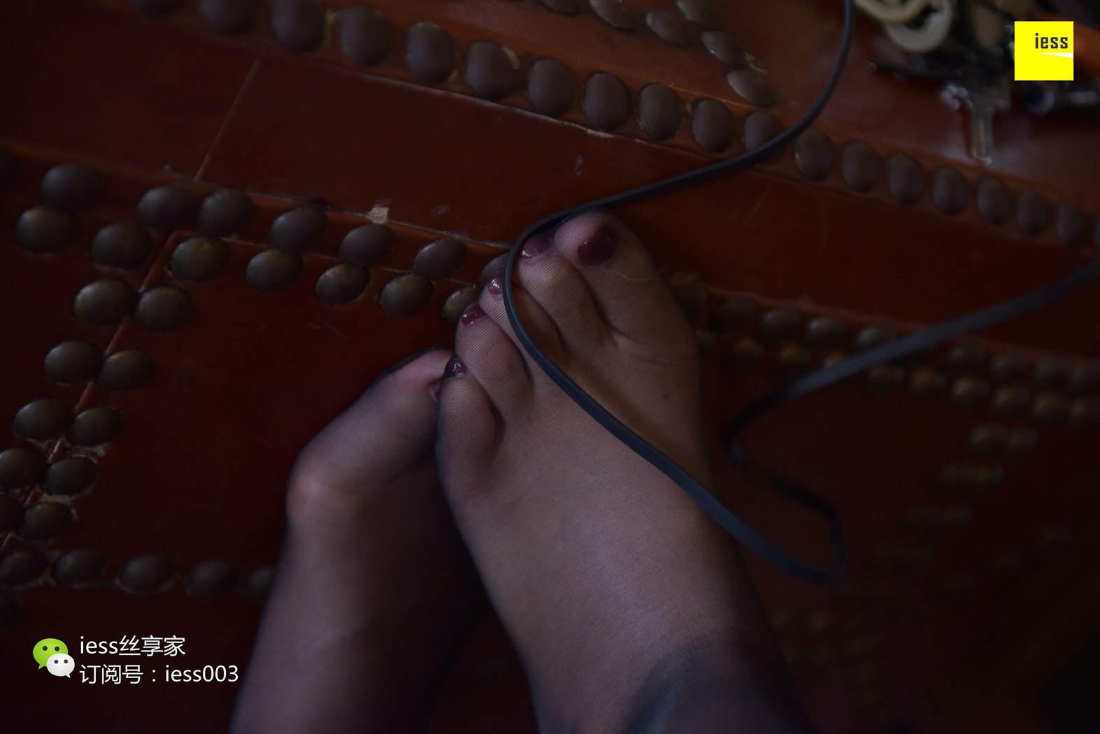 图片[4]-[IESS异思趣向] 2017.09.20 丝享家069：《黑丝尽情玩物》表妹 在线浏览 – 速更版-美库