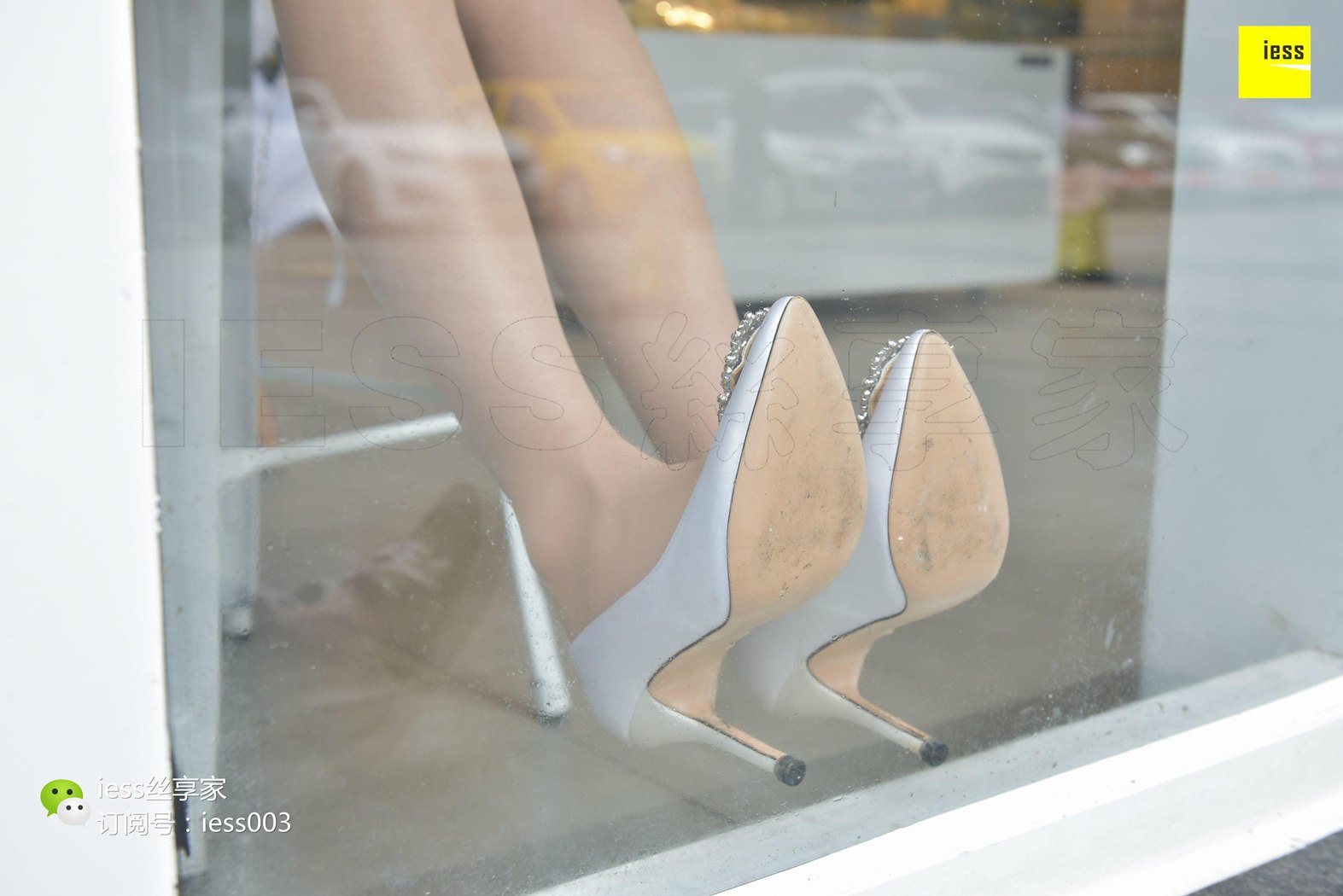 图片[77]-[IESS异思趣向] 2017.10.26 丝享家090：《橱窗里的肉丝美女》文欣 在线浏览 – 速更版-美库